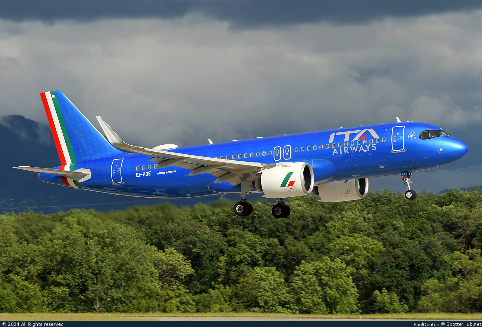 Photo of EI-HOE - Airbus A320-272N operated by ITA Airways