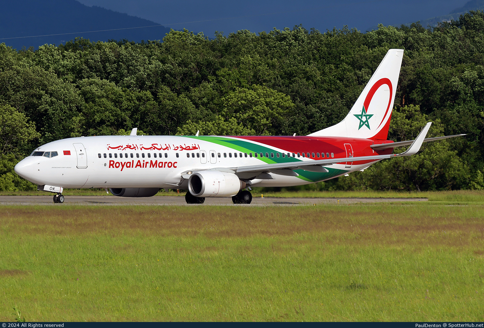Photo of CN-ROK - Boeing 737-8B6 operated by Royal Air Maroc