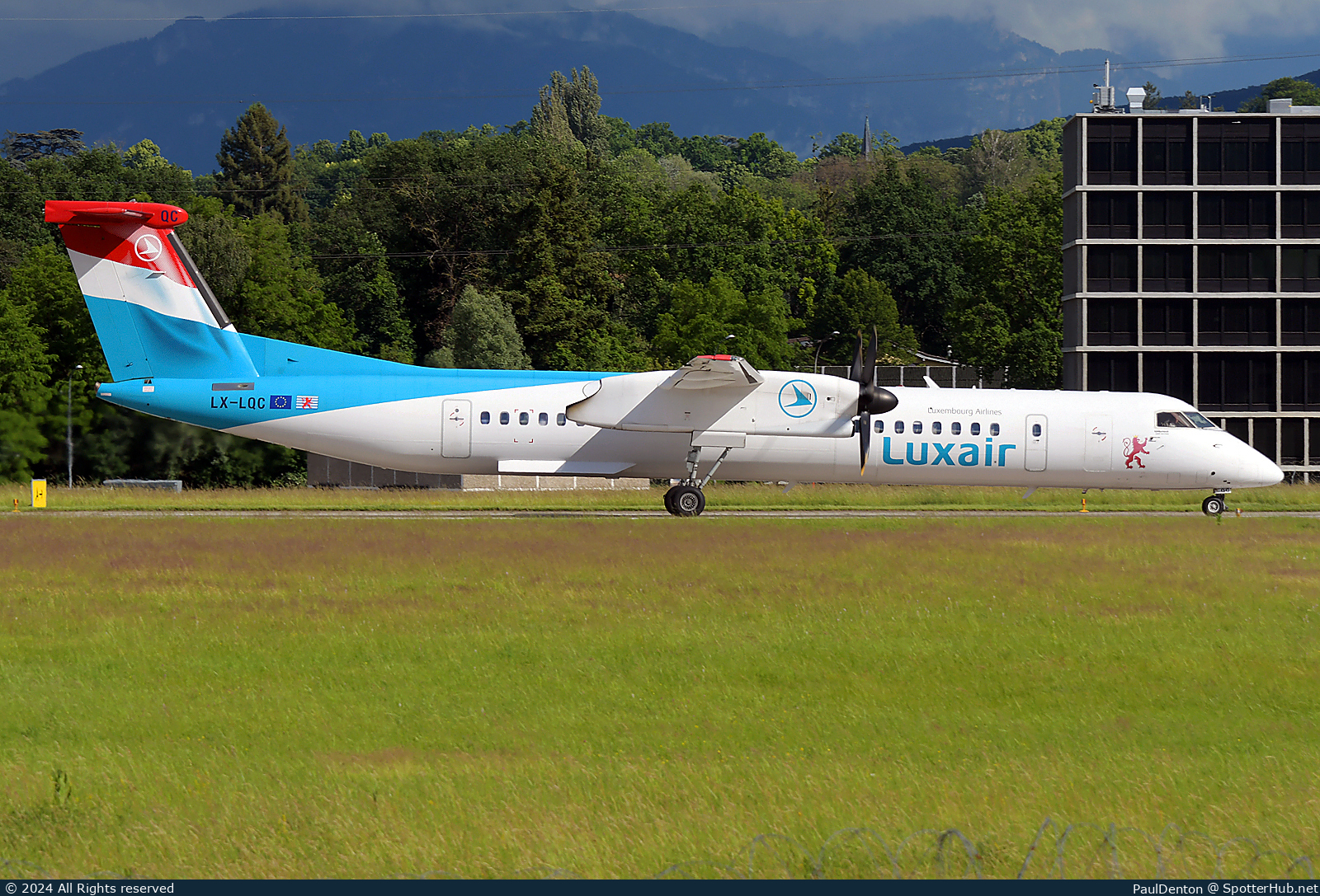 Photo of LX-LQC - Bombardier DHC-8-402 Dash 8 Q400 operated by Luxair