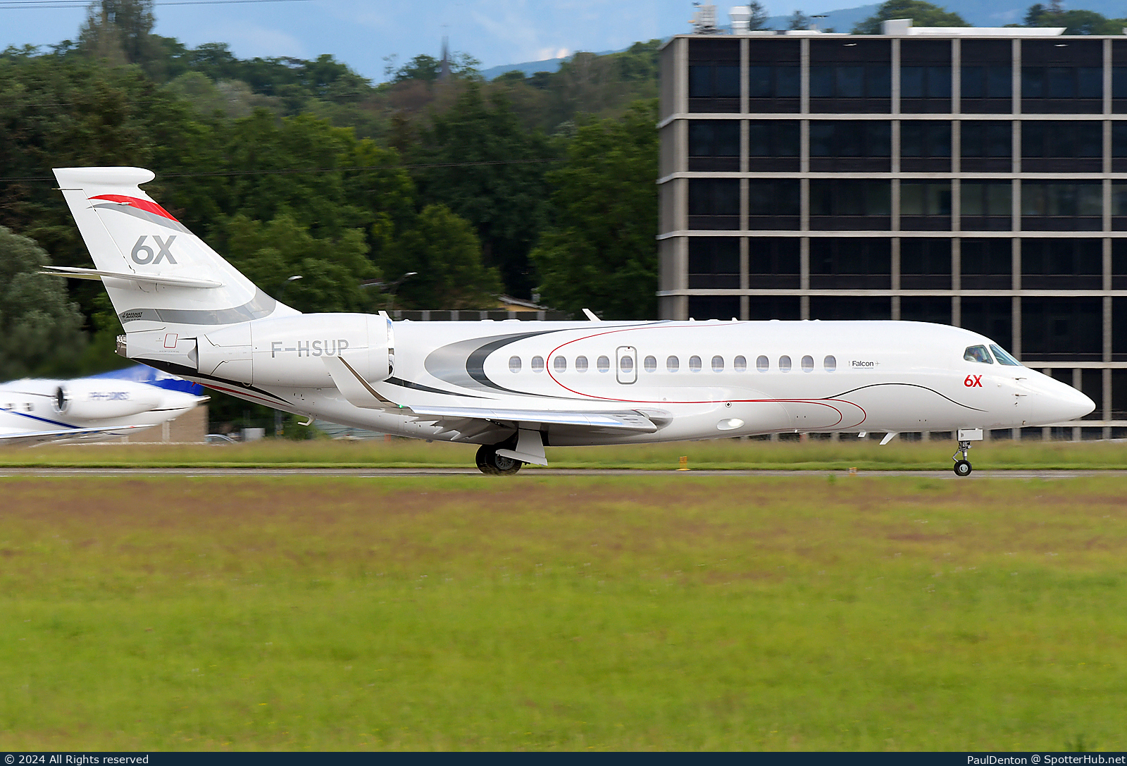 Photo of F-HSUP - Dassault Falcon 6X operated by Dassault Aviation
