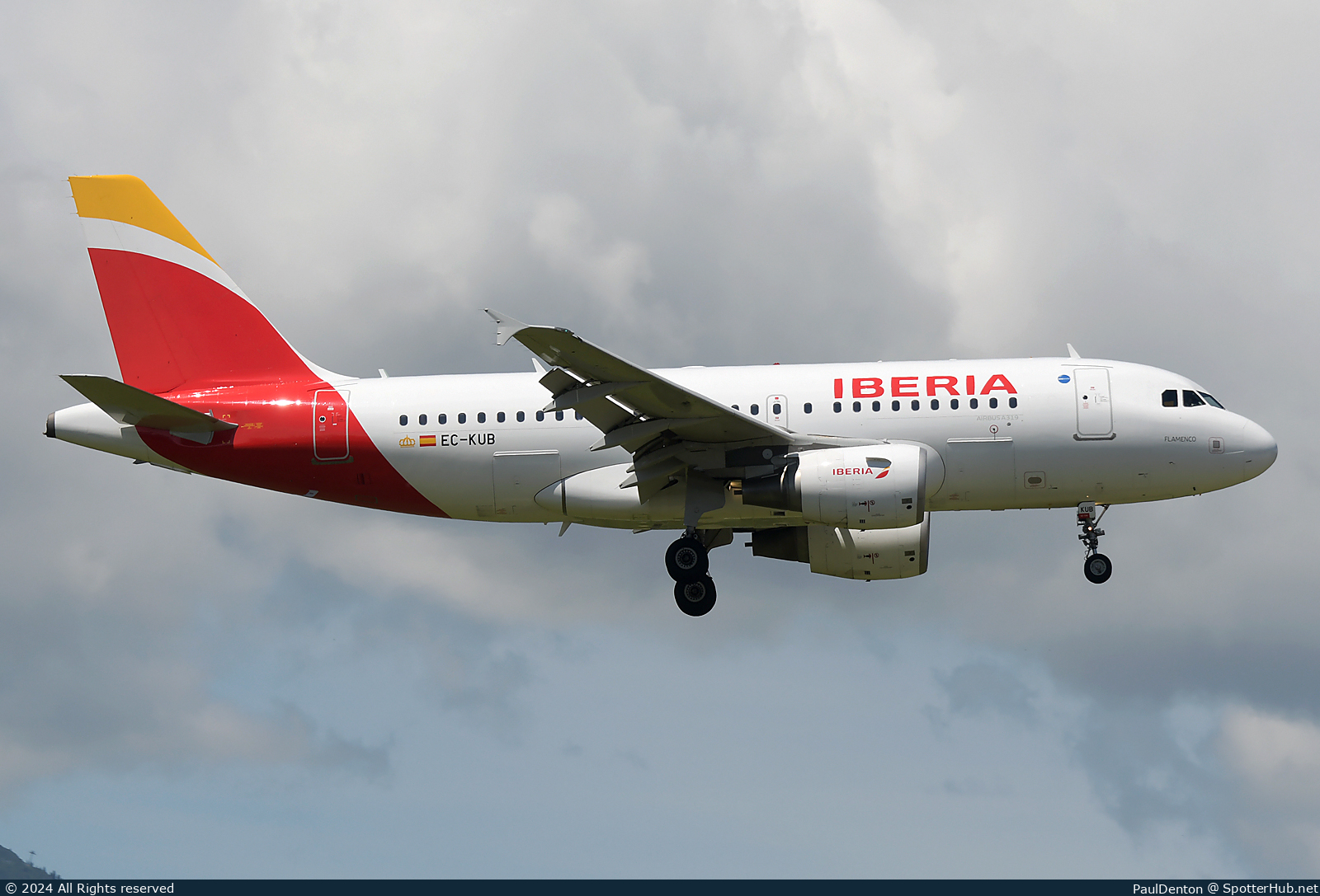 Photo of EC-KUB - Airbus A319-111 operated by Iberia