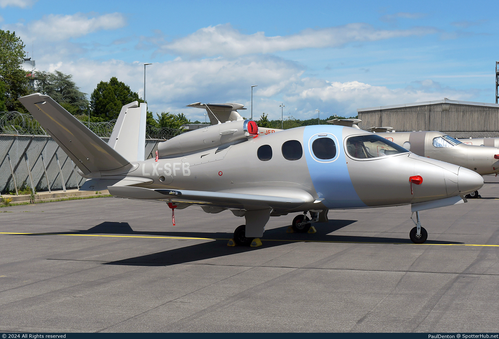 Photo of LX-SFB - Cirrus Vision Jet G2+ operated by Jetfly Aviation