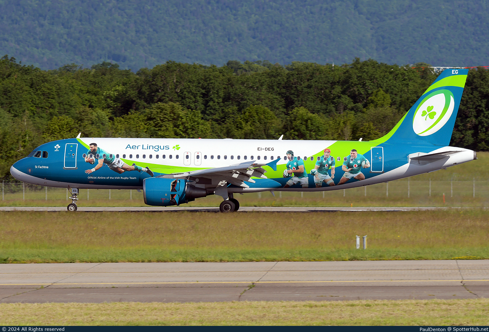 Photo of EI-DEG - Airbus A320-214 operated by Aer Lingus