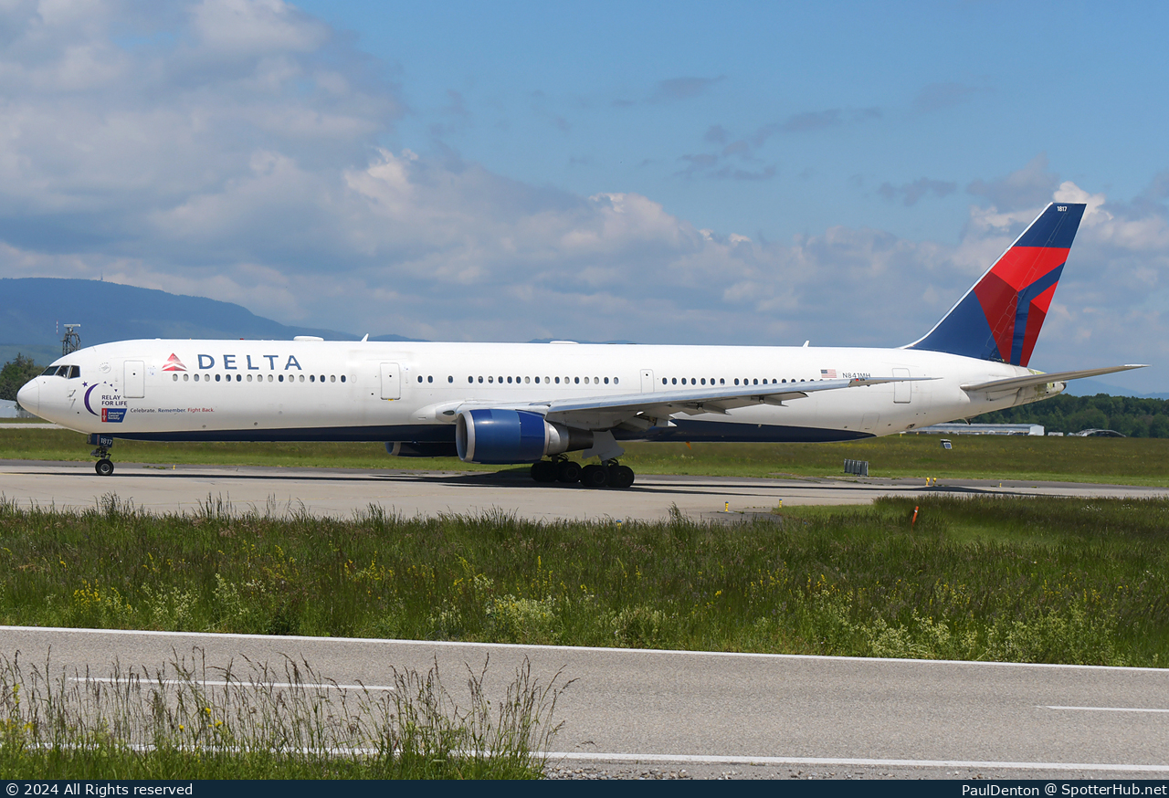 Photo of N841MH - Boeing 767-432(ER) operated by Delta Air Lines