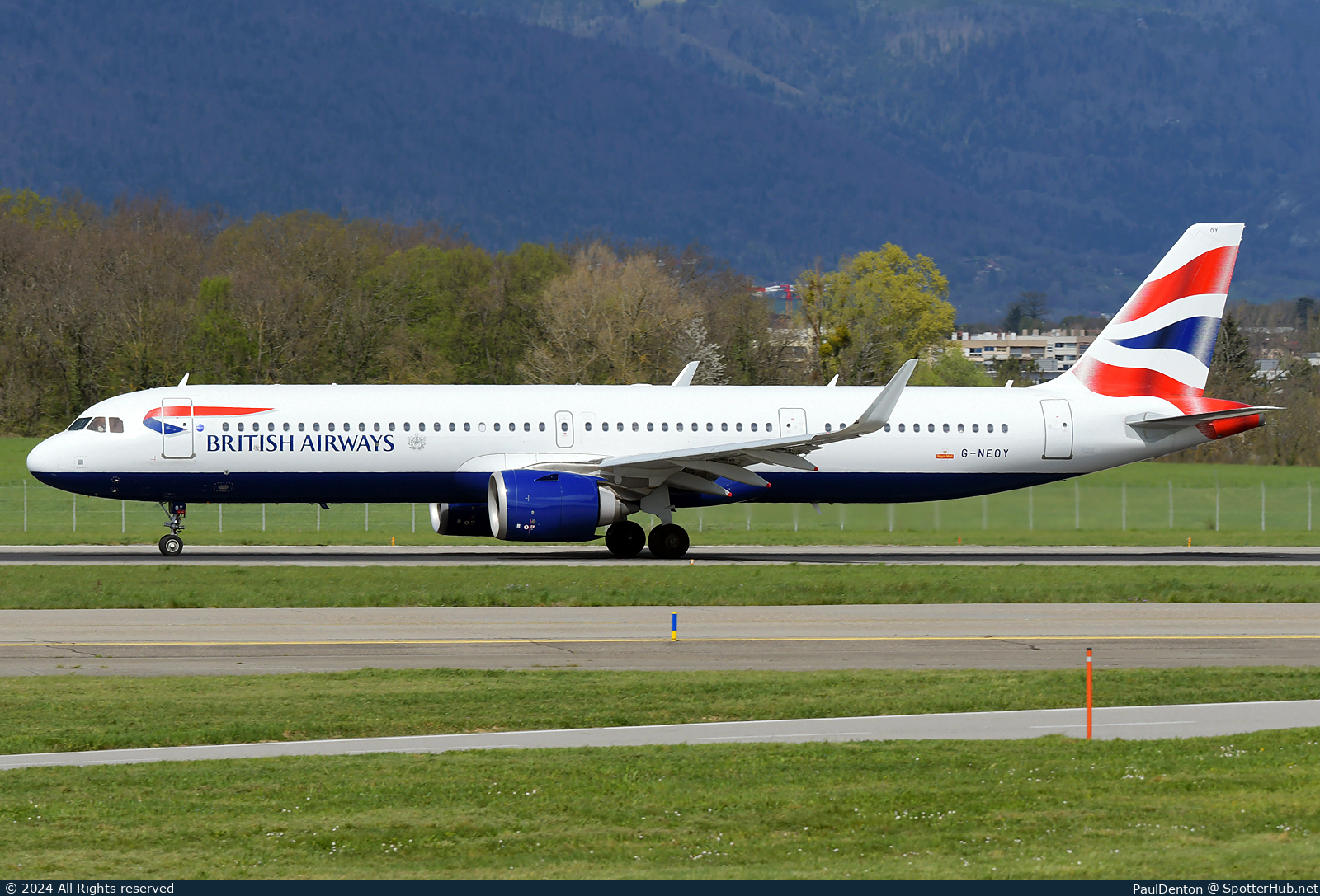 Photo of G-NEOY - Airbus A321-251NX operated by British Airways