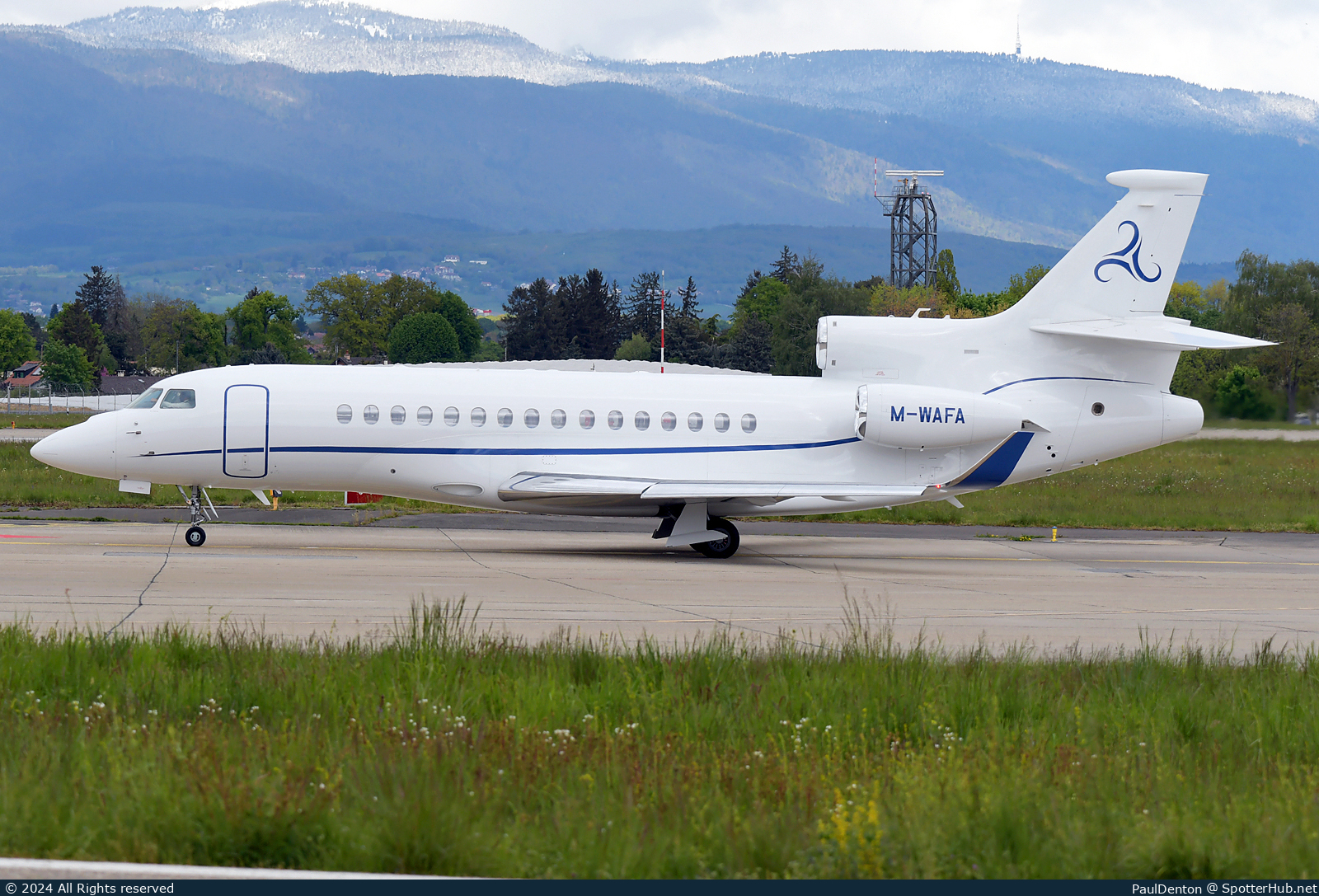 Photo of M-WAFA - Dassault Falcon 8X operated by Jet Concierge Club
