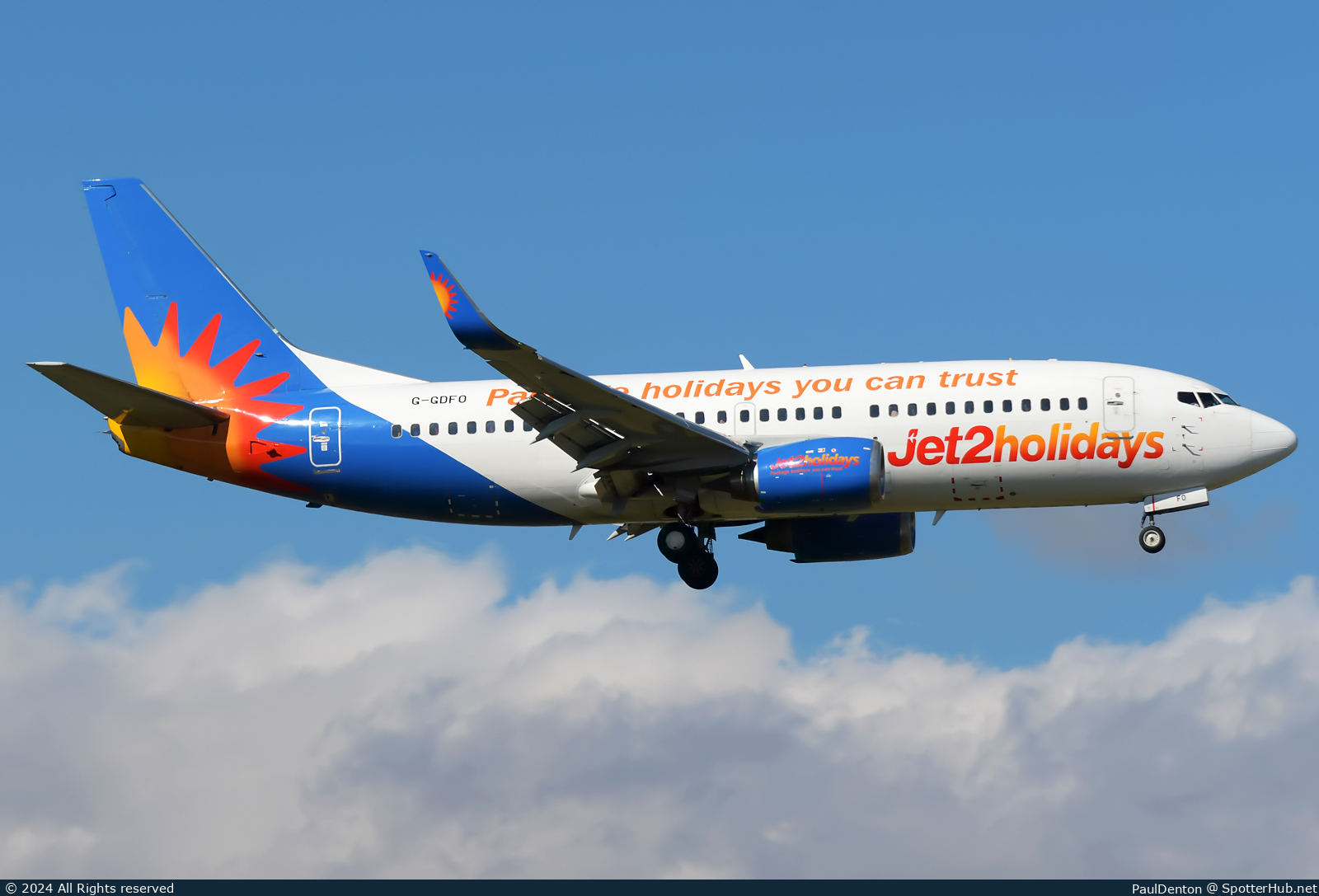 Photo of G-GDFO - Boeing 737-3U3 operated by Jet2