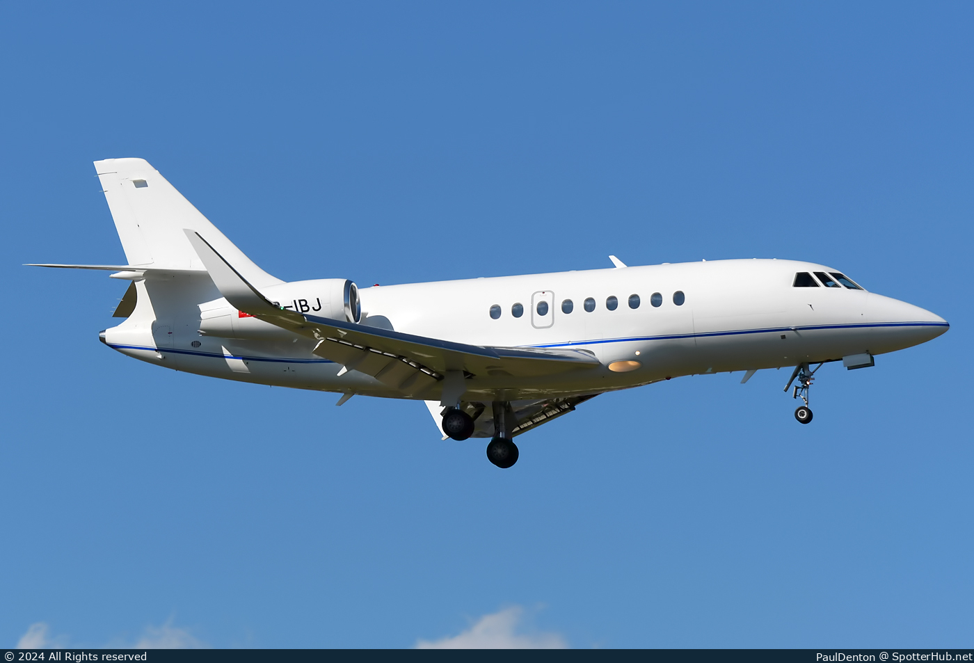 Photo of HB-IBJ - Dassault Falcon 2000LXS operated by Cat Aviation