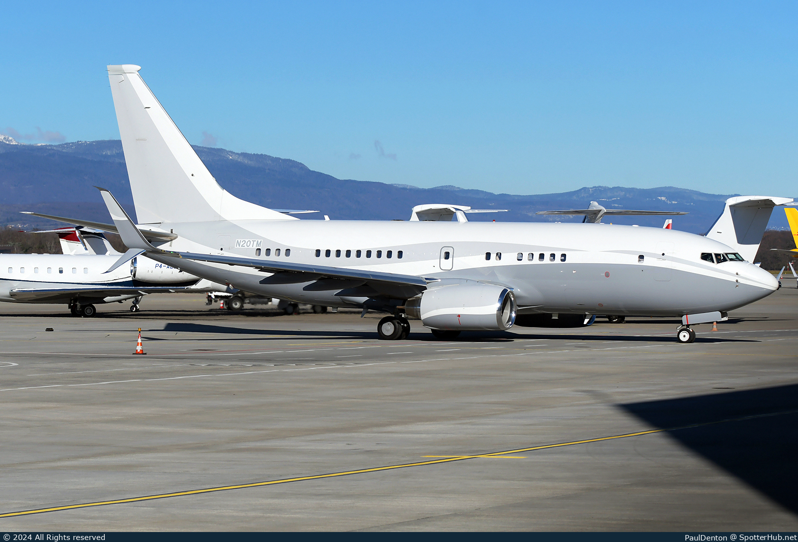 Photo of N20TM - Boeing 737-7JY(BBJ) operated by First Virtual Group