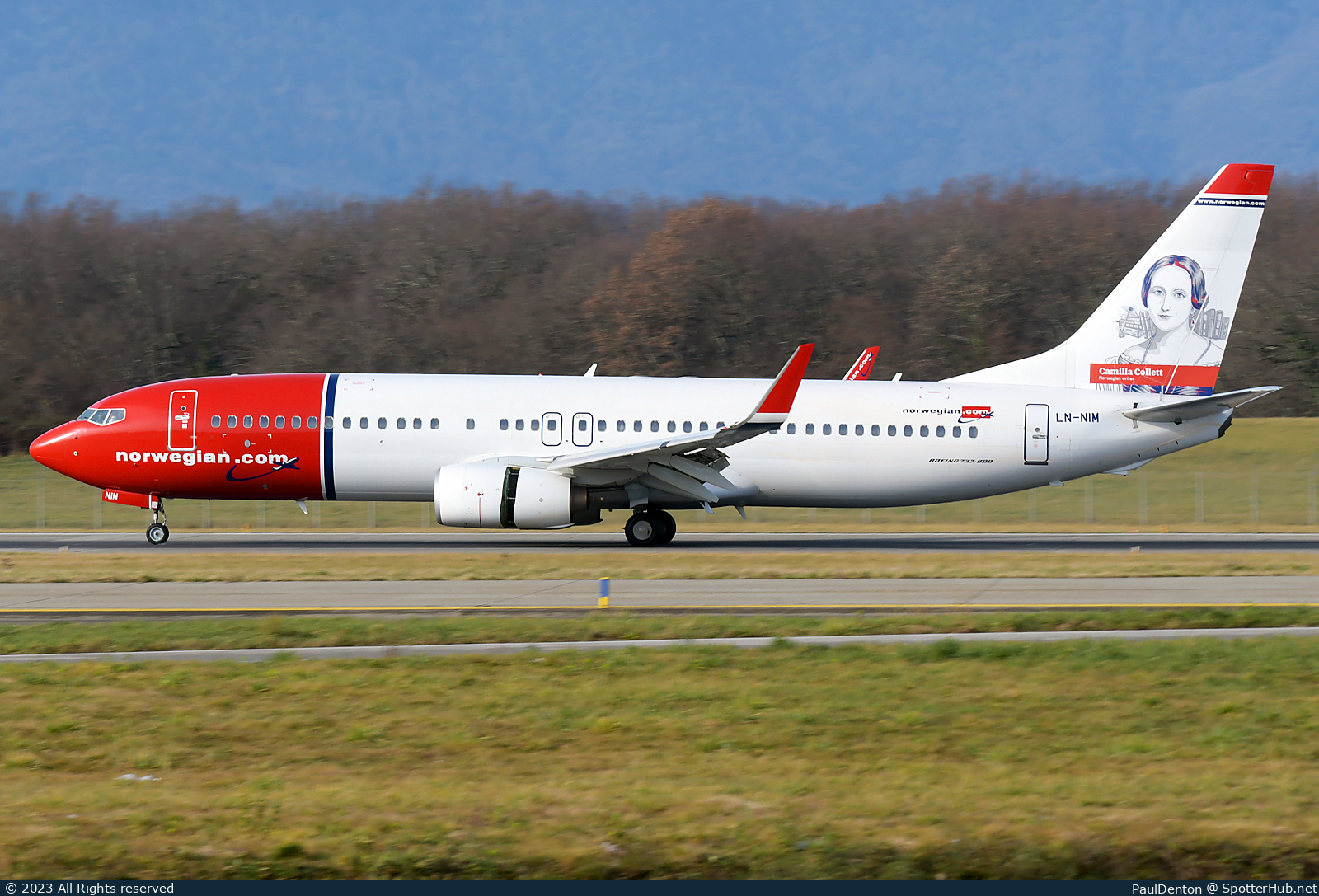 Photo of LN-NIM - Boeing 737-8KN operated by Norwegian Air Shuttle