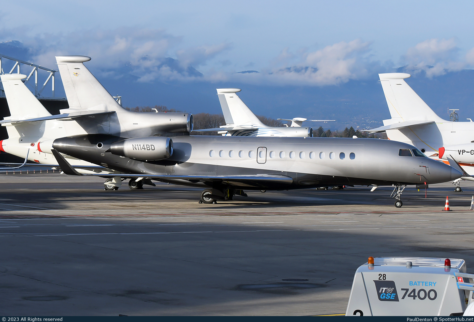 Photo of N114BD - Dassault Falcon 7X operated by Private