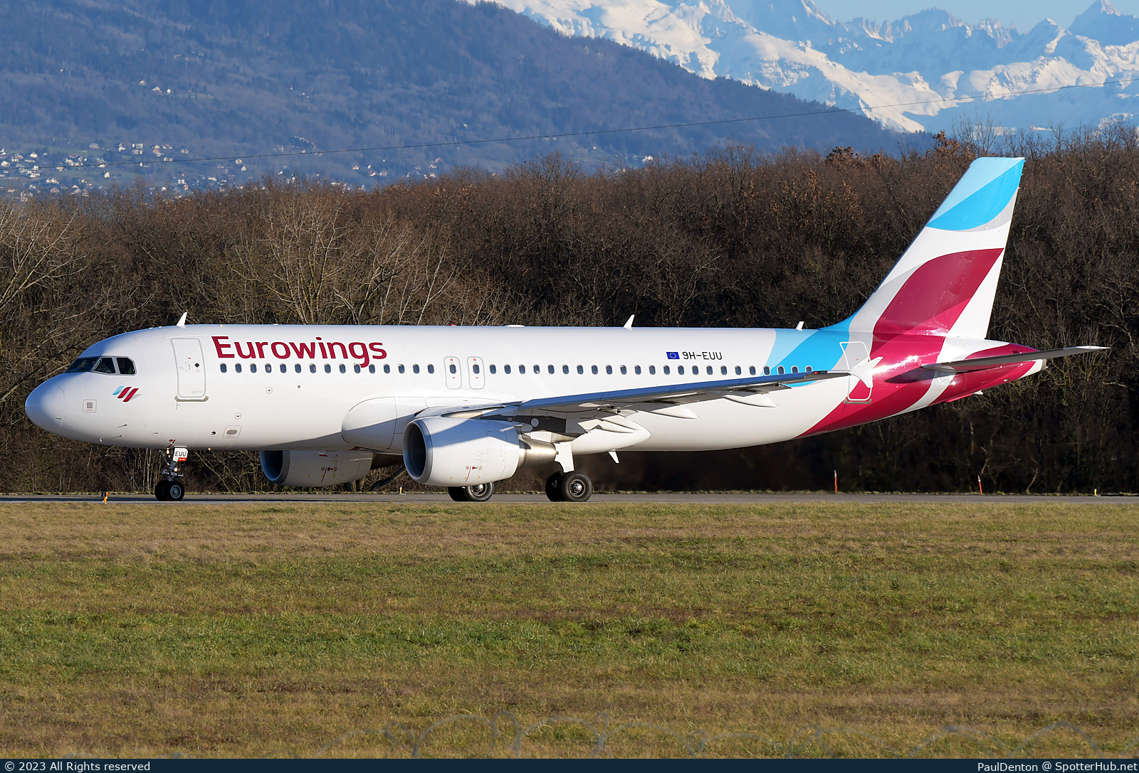 Photo of 9H-EUU - Airbus A320-214 operated by Eurowings Europe Malta
