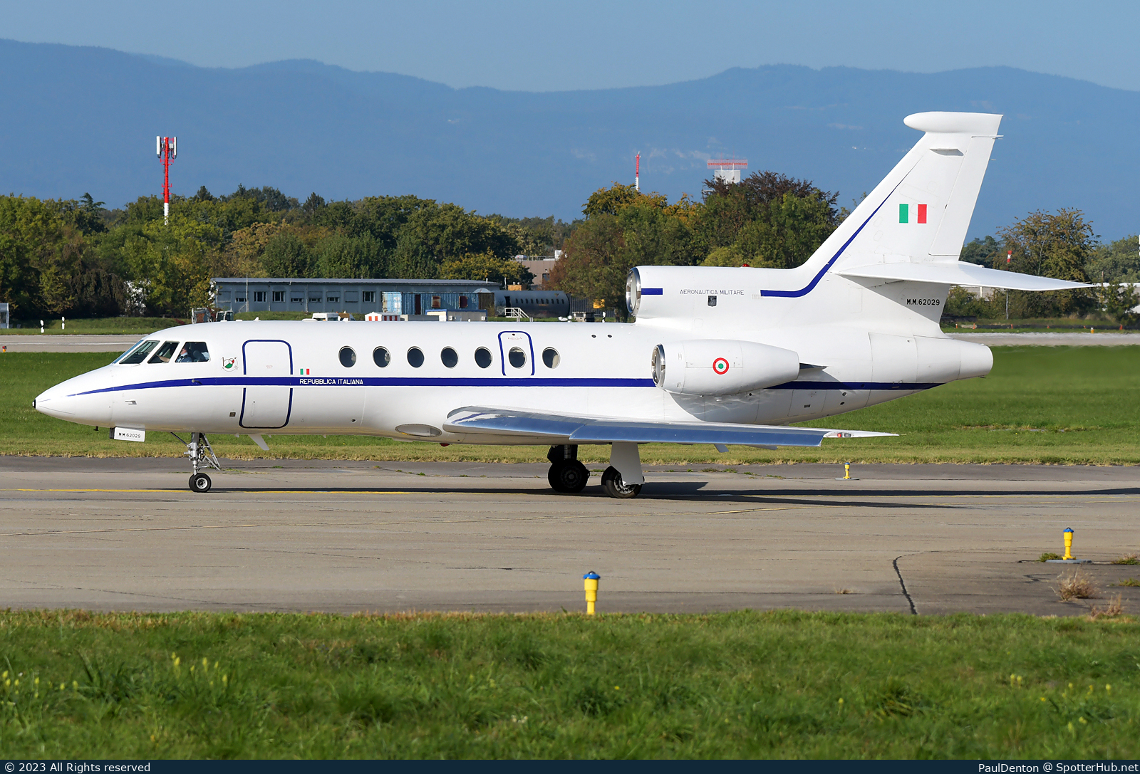 Photo of MM62029 - Dassault Falcon 50 operated by Italian Air Force