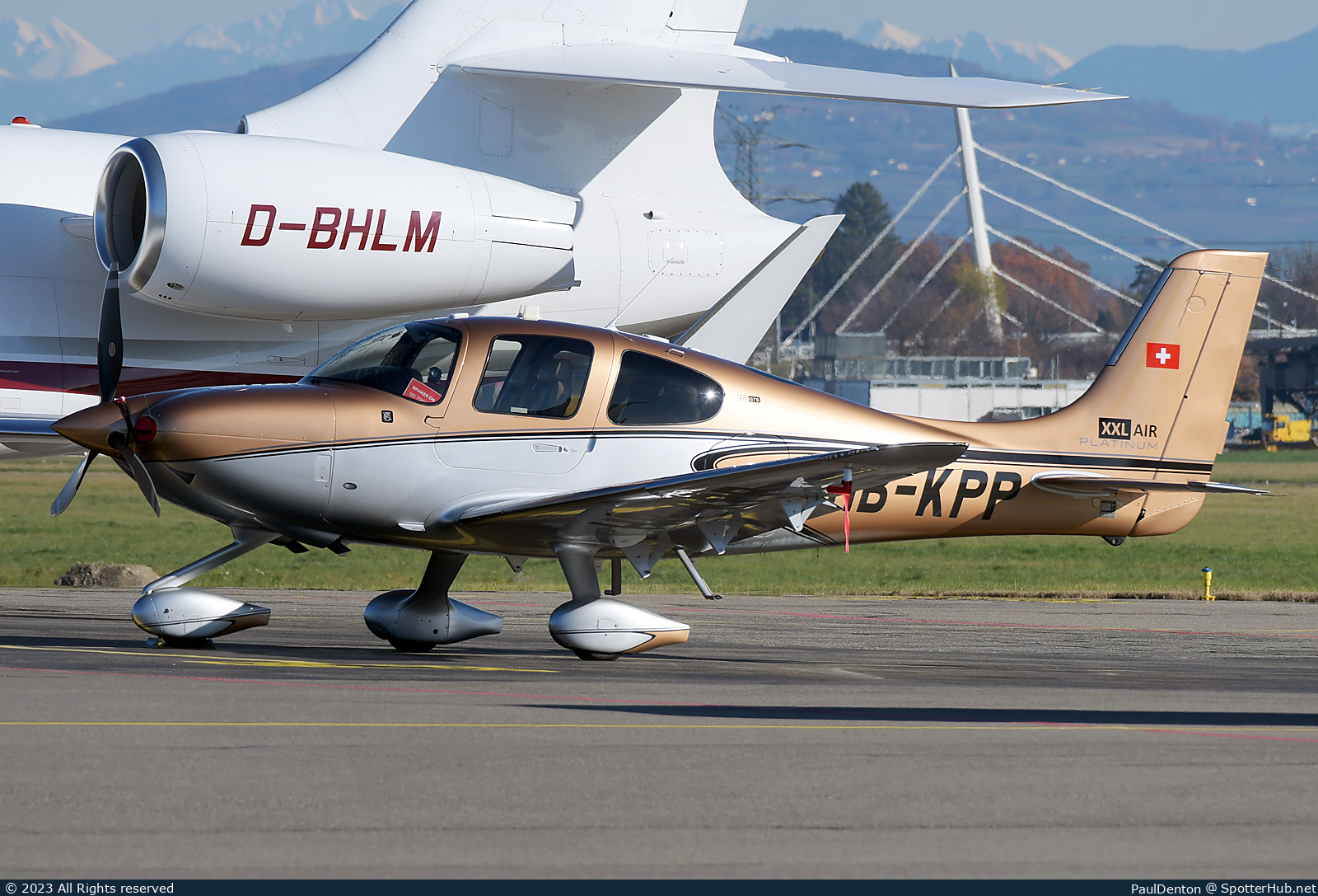 Photo of HB-KPP - Cirrus SR22T G6 GTS operated by Private