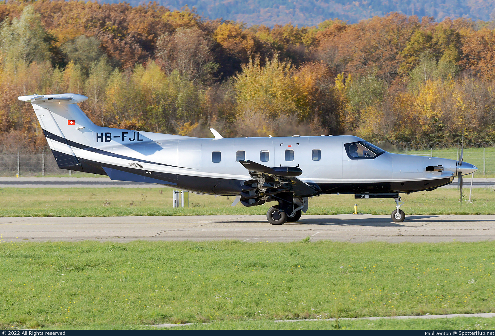 Photo of HB-FJL - Pilatus PC-12 NGX operated by Private