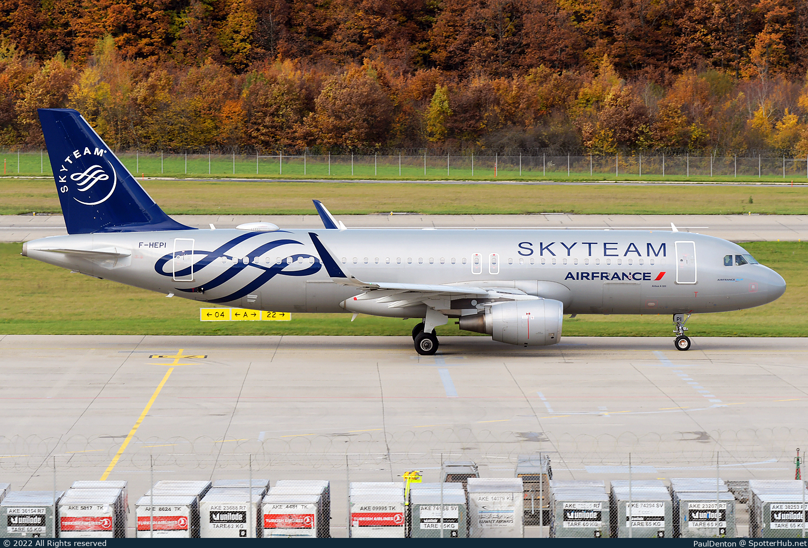 Photo of F-HEPI - Airbus A320-214 operated by Air France