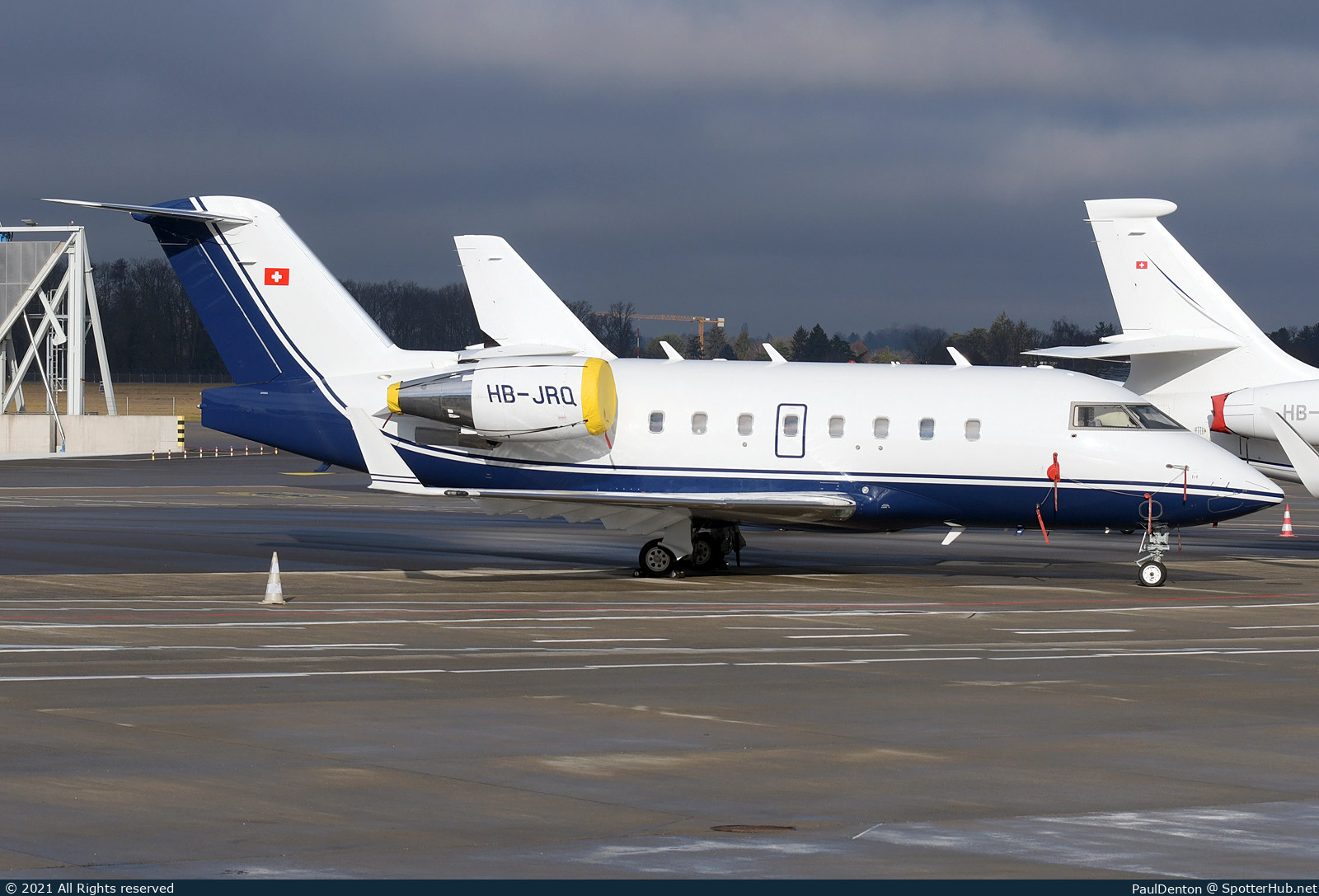 Photo of HB-JRQ - Bombardier Challenger 604 operated by Albinati Aeronautics