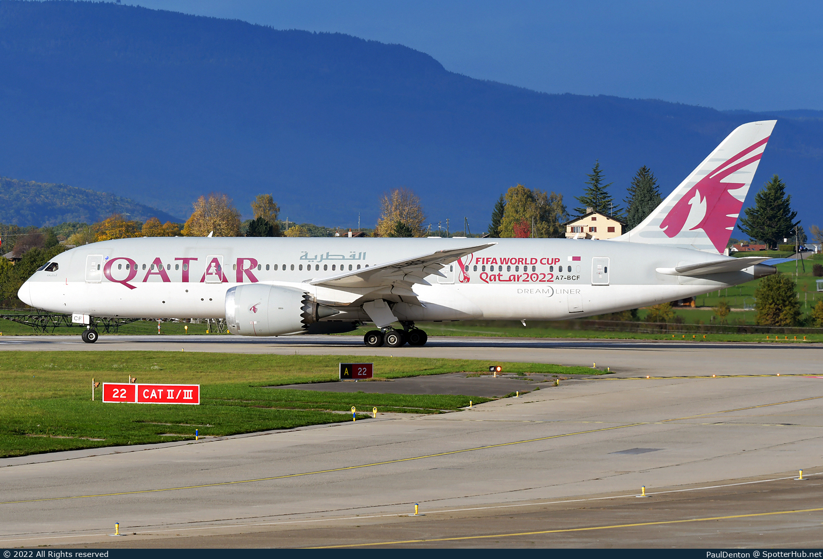 Photo of A7-BCF - Boeing 787-8 Dreamliner operated by Qatar Airways
