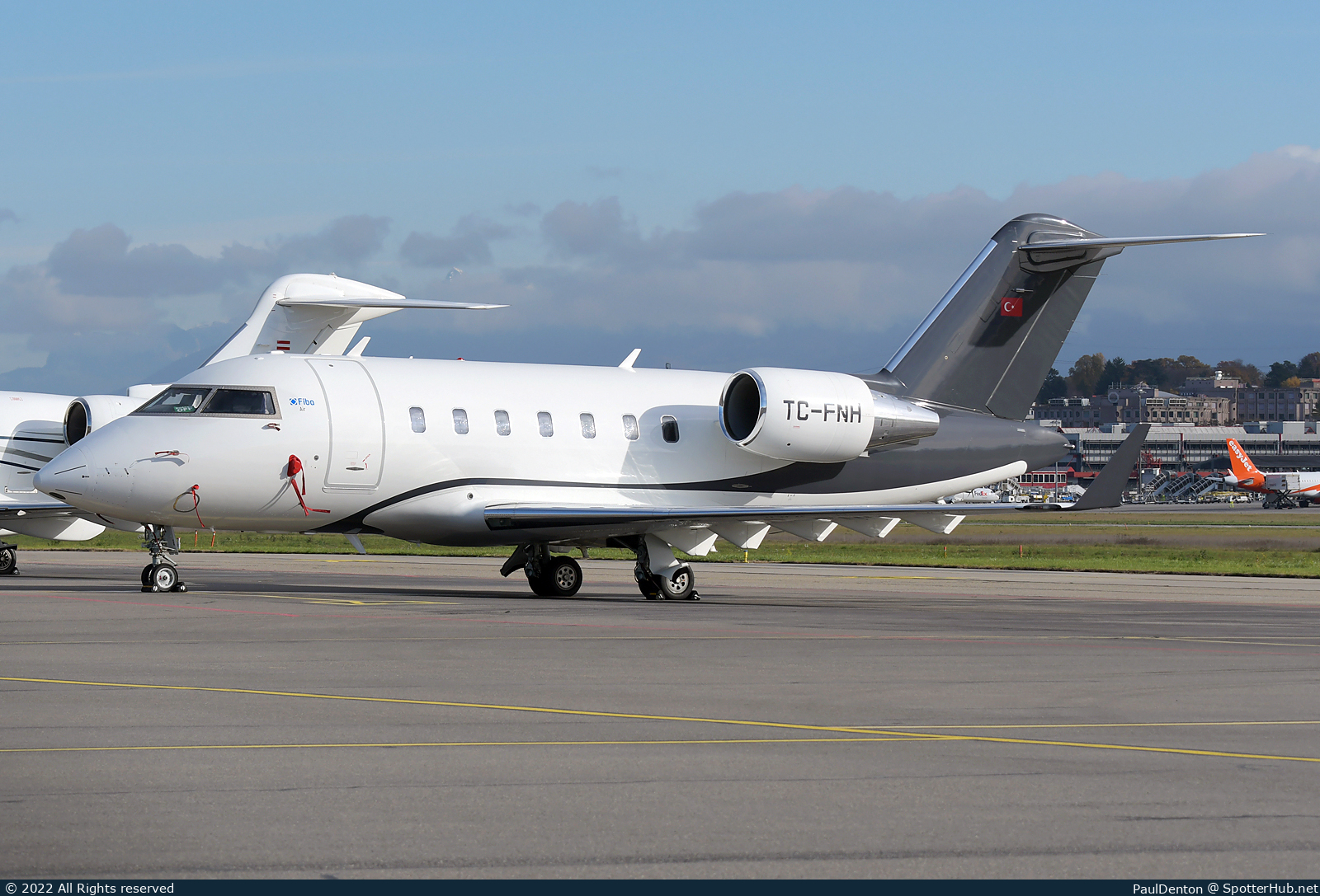 Photo of TC-FNH - Bombardier Challenger 650 operated by Fiba Air