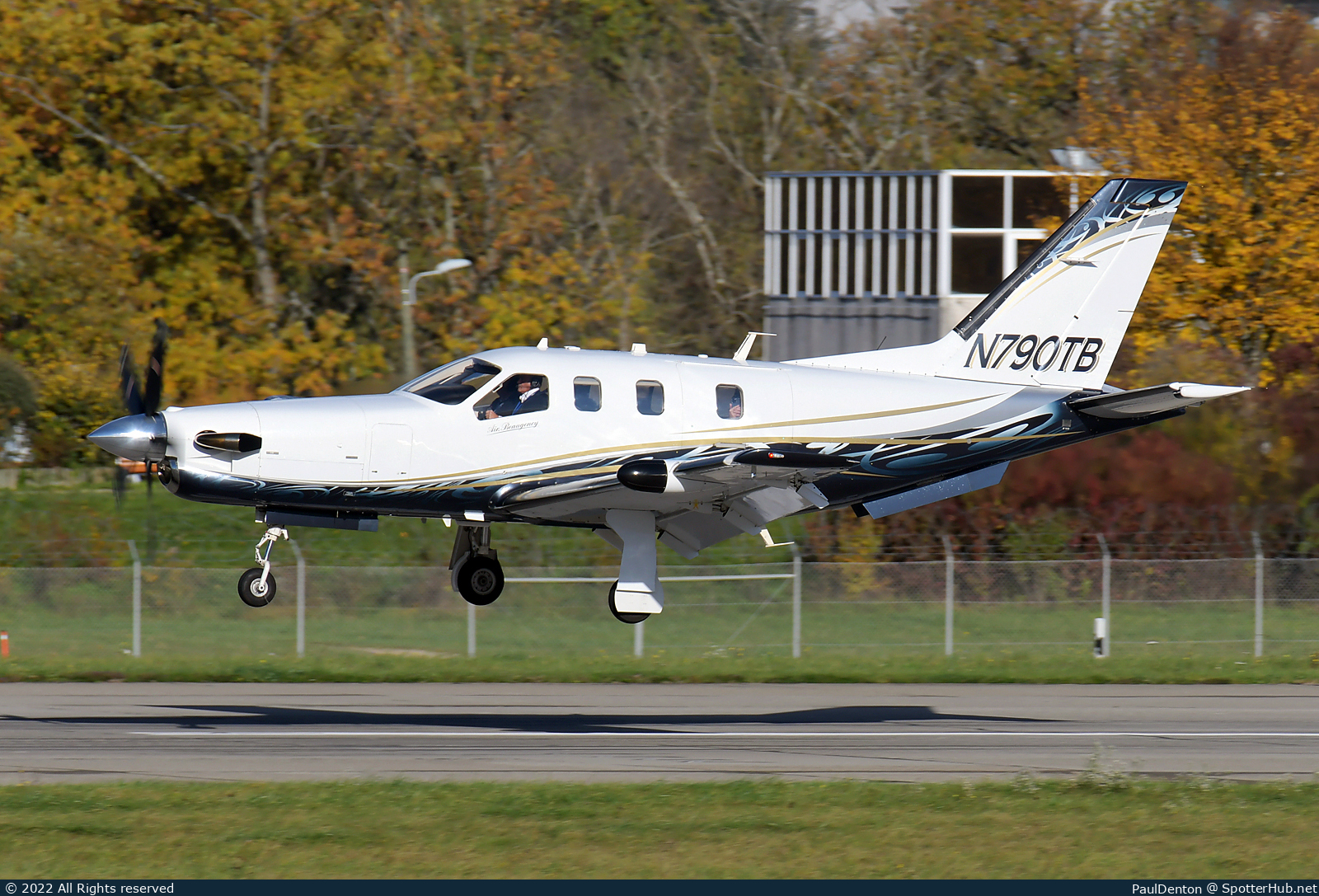 Photo of N790TB - SOCATA TBM 700 operated by Private