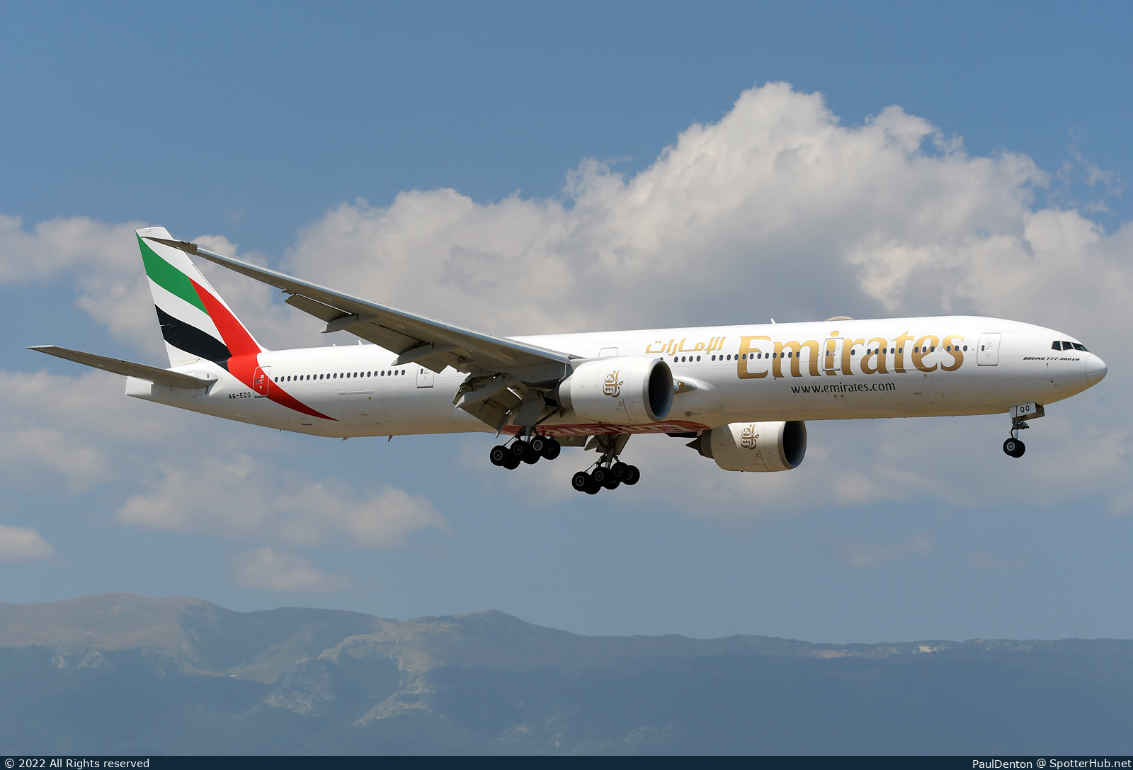 Photo of A6-EQO - Boeing 777-31H(ER) operated by Emirates