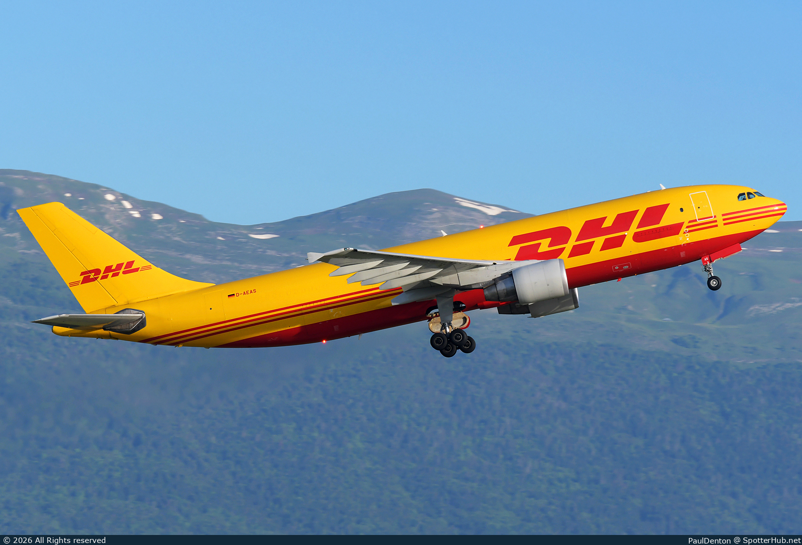 Photo of D-AEAS - Airbus A300B4-622R(F) operated by European Air Transport