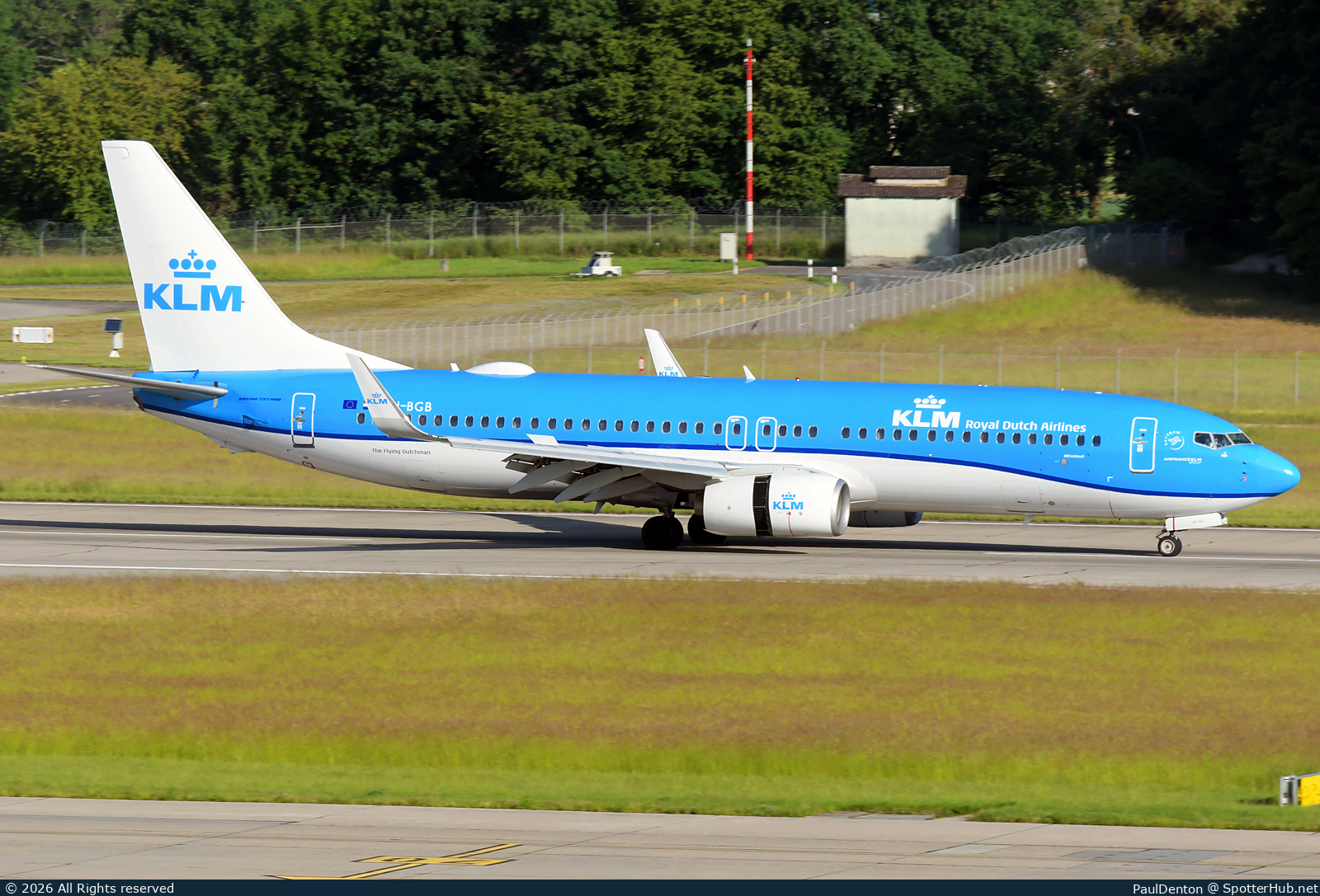 Photo of PH-BGB - Boeing 737-8K2 operated by KLM Royal Dutch Airlines