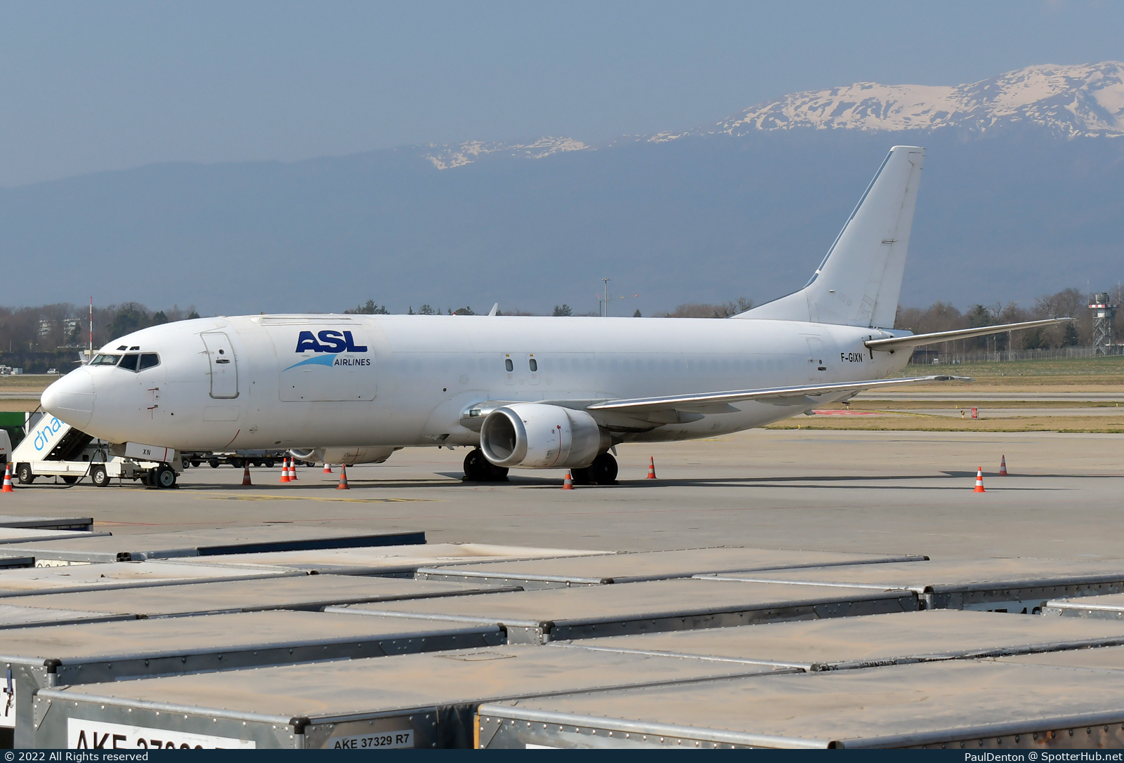 Photo of F-GIXN - Boeing 737-4Y0(SF) operated by ASL Airlines France