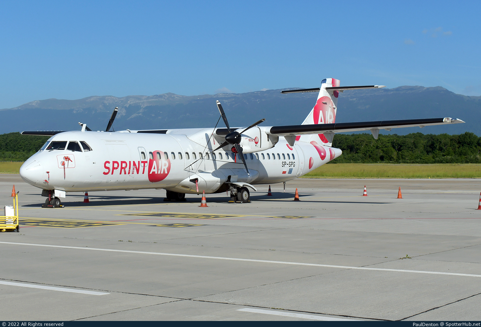 Photo of SP-SPG - ATR 72-202(F) operated by SprintAir