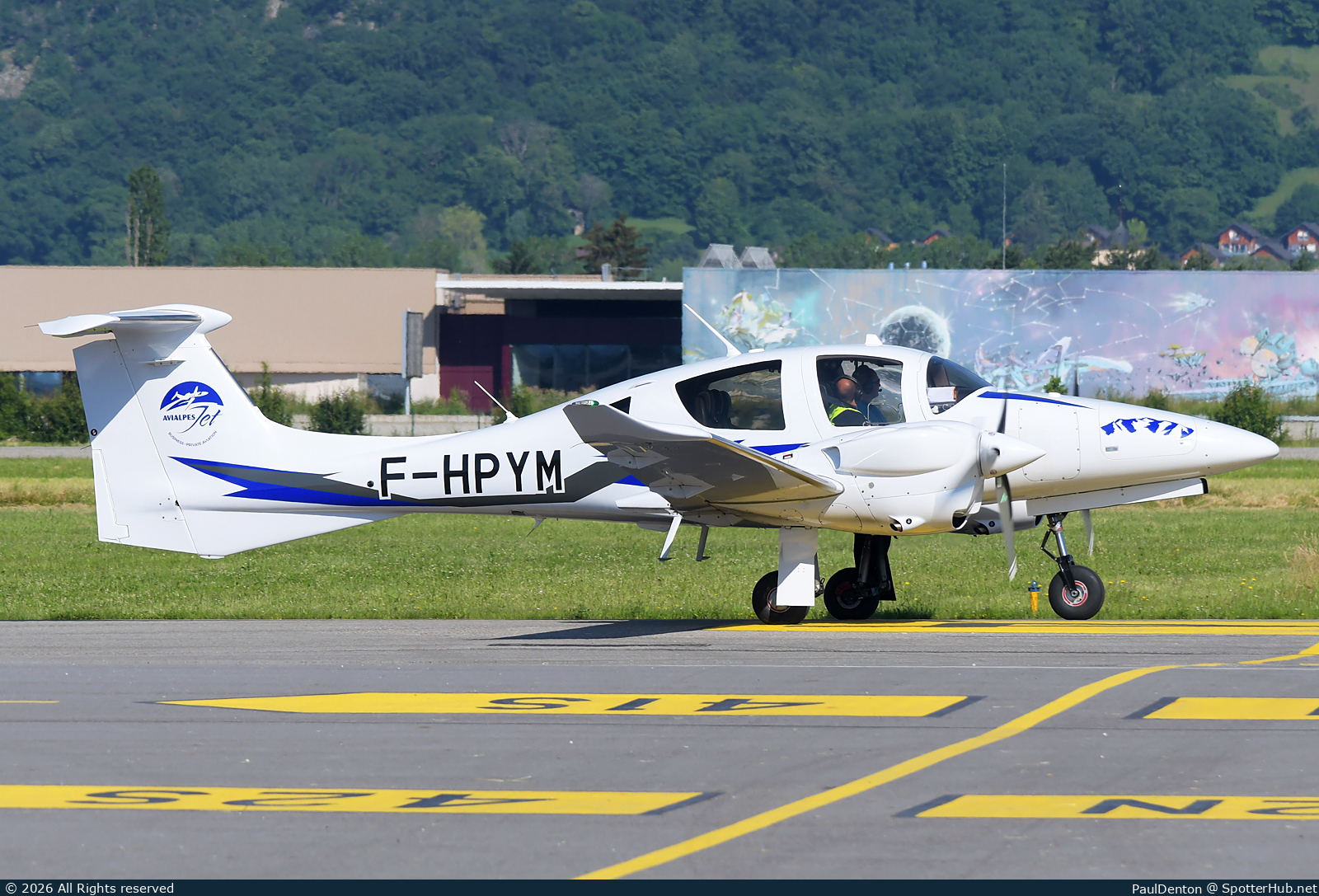 Photo of F-HPYM - Diamond DA62 operated by Avialpes Jet