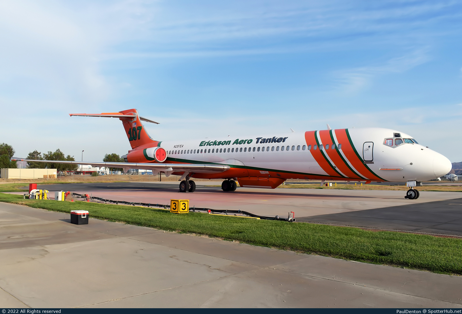 Photo of N297EA - McDonnell Douglas MD-87 operated by Erickson Aero Tanker