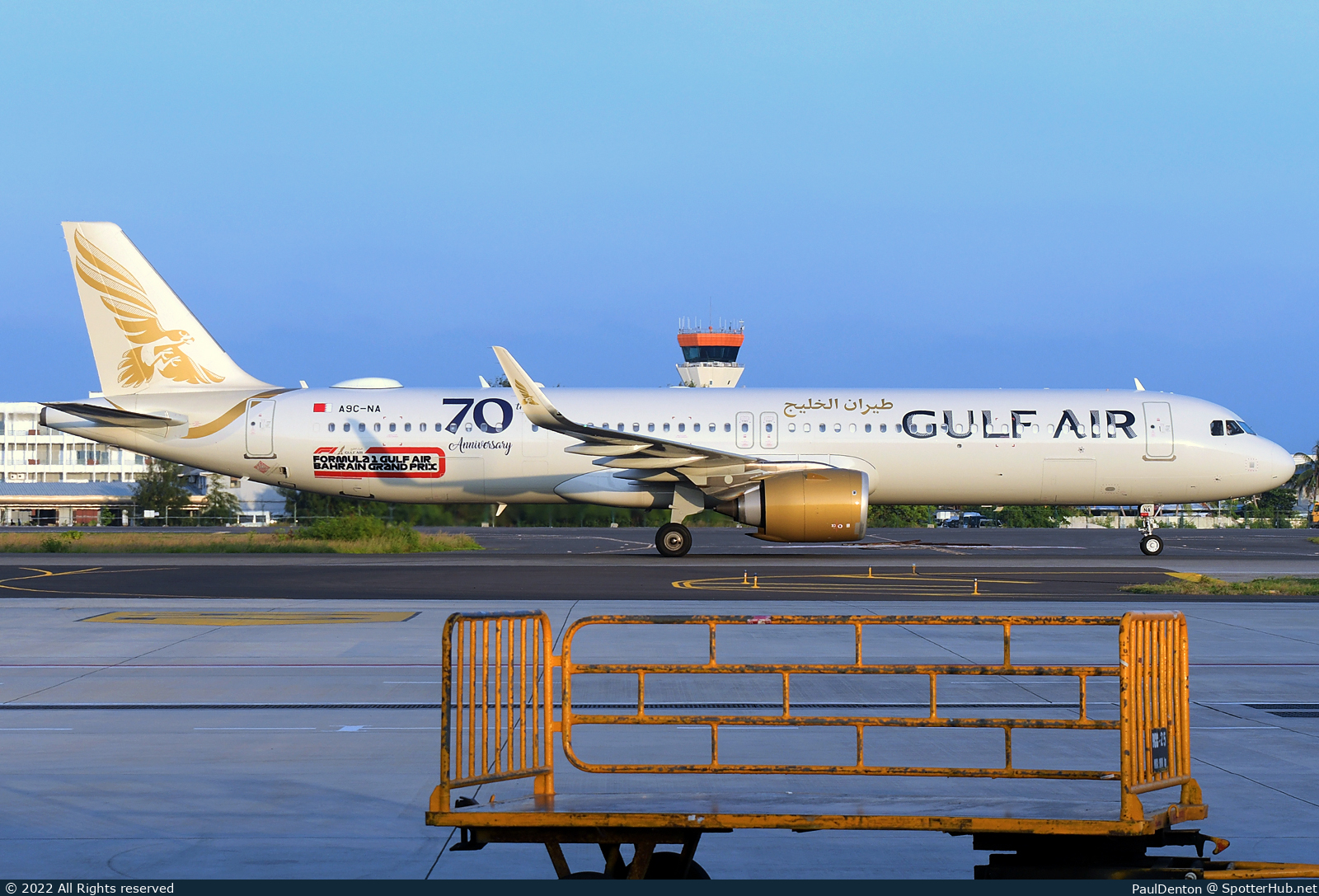 Photo of A9C-NA - Airbus A321-253NX operated by Gulf Air