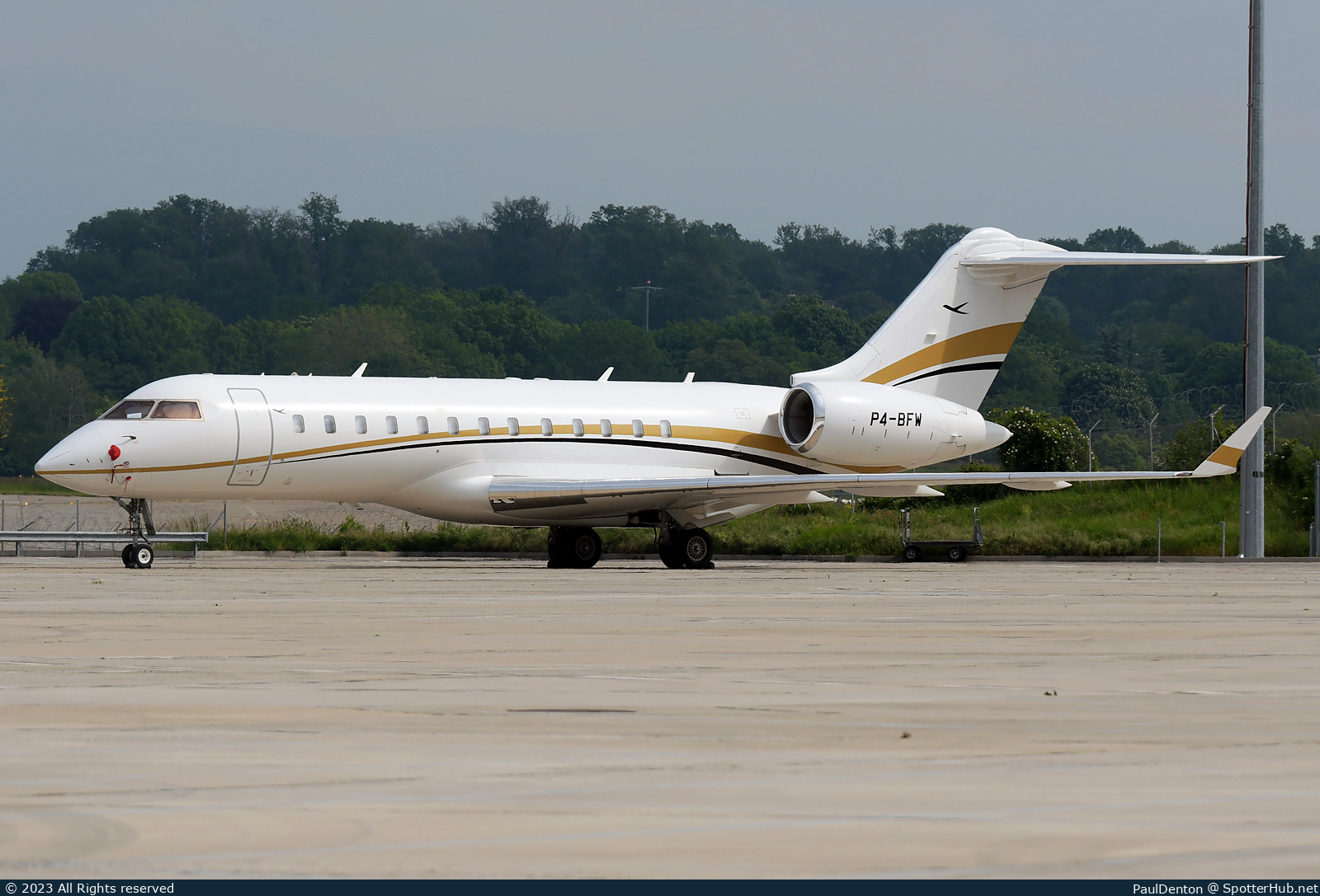 Photo of P4-BFW - Bombardier Global Express operated by Bestfly Aruba