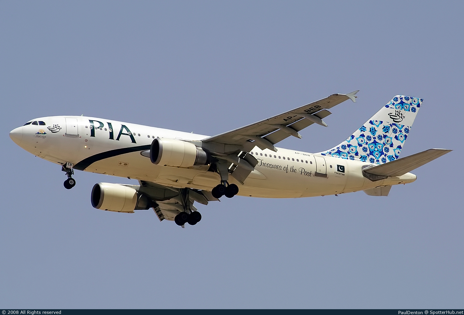 Photo of AP-BEB - Airbus A310-308 operated by PIA Pakistan International Airlines