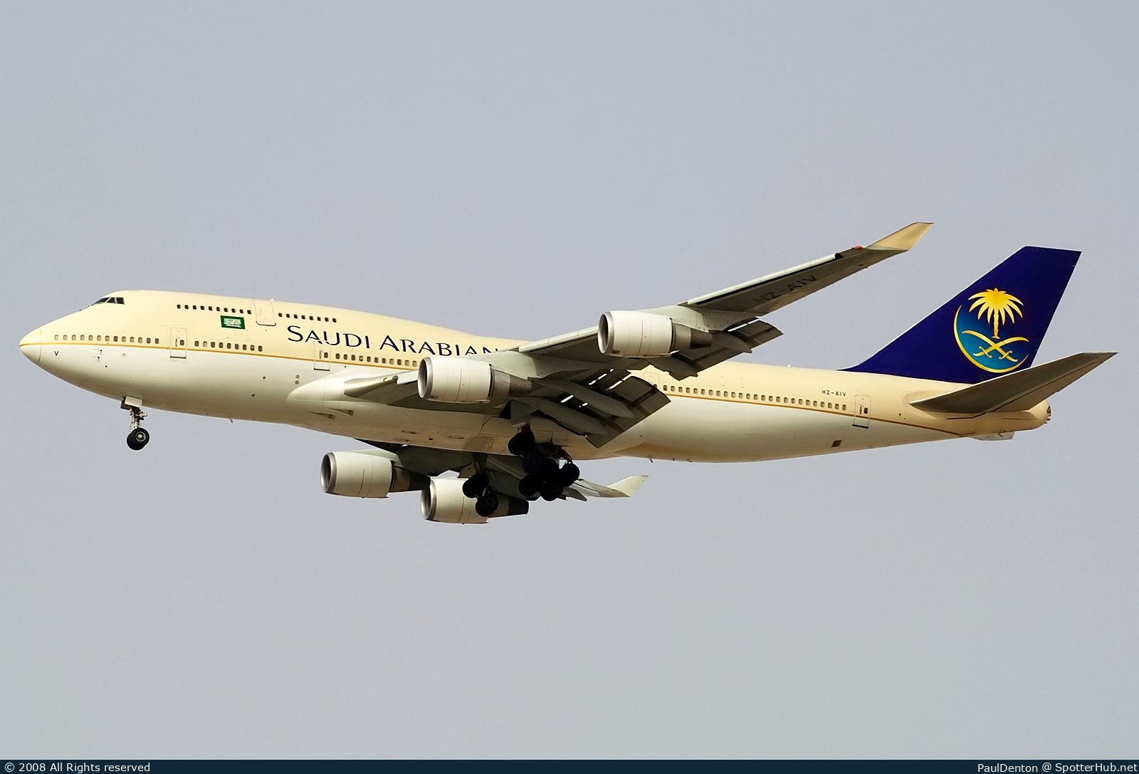 Photo of HZ-AIV - Boeing 747-468 operated by Saudi Arabian Airlines