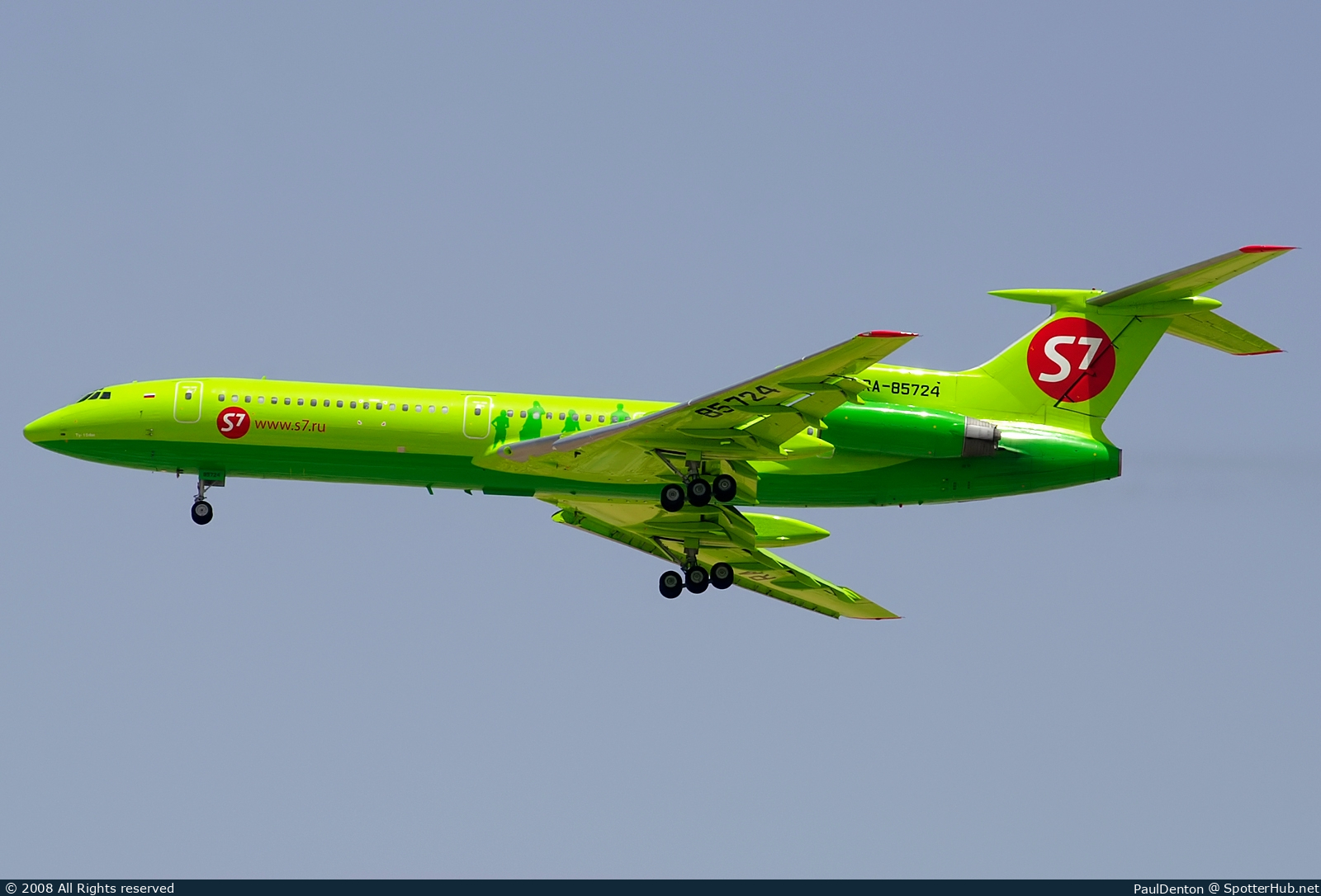 Photo of RA-85724 - Tupolev Tu-154M operated by S7 Airlines