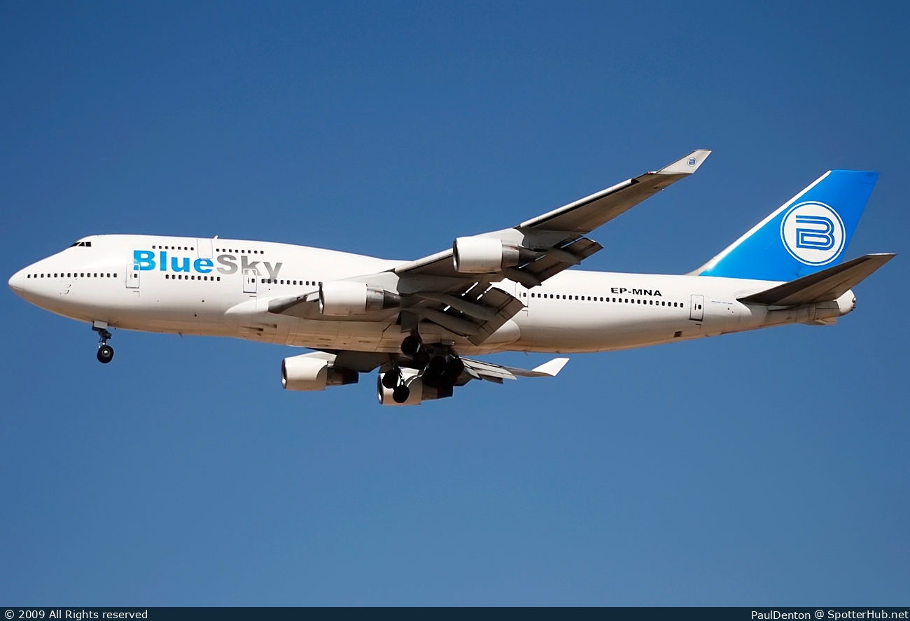 Photo of EP-MNA - Boeing 747-422 operated by Blue Sky
