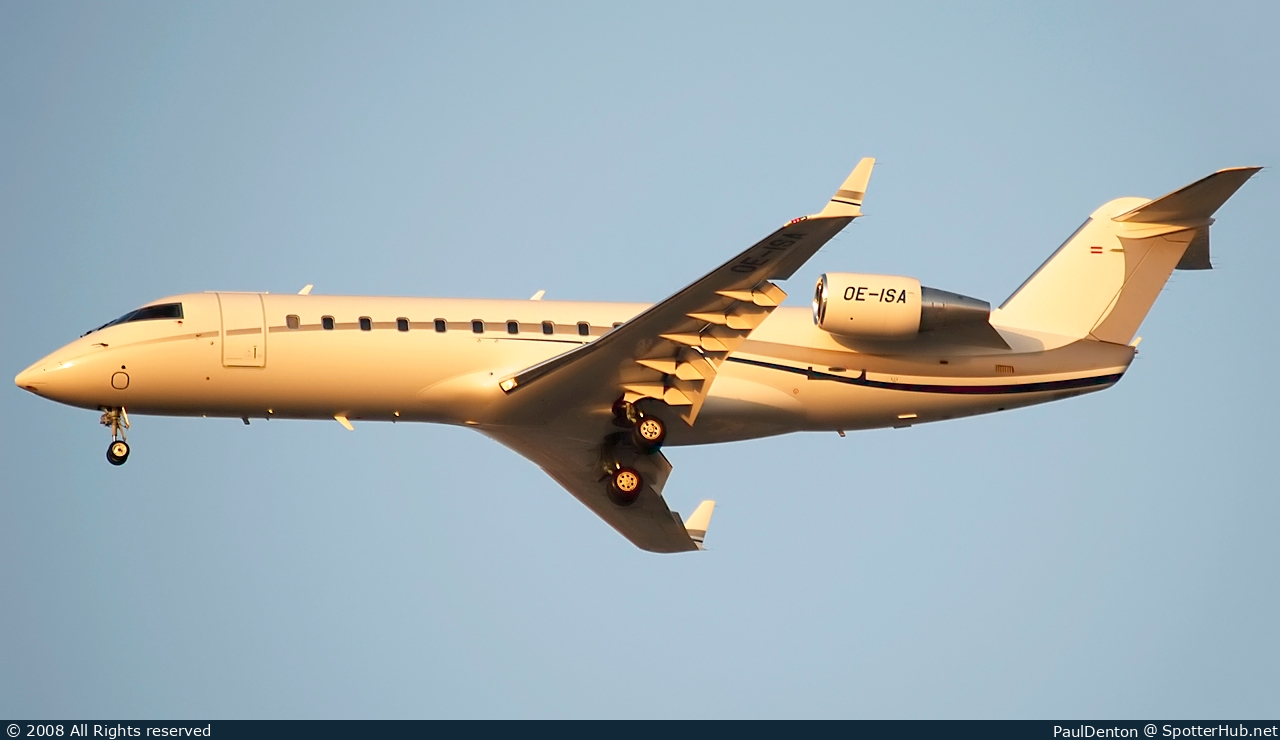 Photo of OE-ISA - Bombardier Challenger 850 operated by Jet Alliance