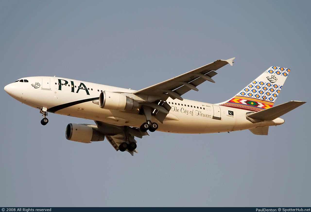 Photo of AP-BGS - Airbus A310-324 operated by PIA Pakistan International Airlines