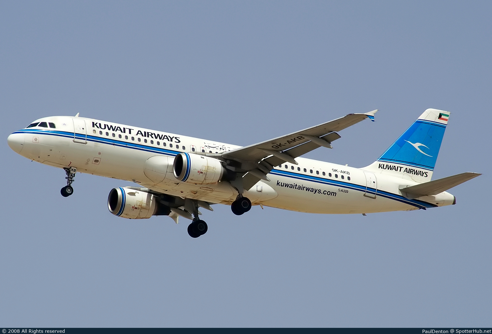 Photo of 9K-AKB - Airbus A320-212 operated by Kuwait Airways