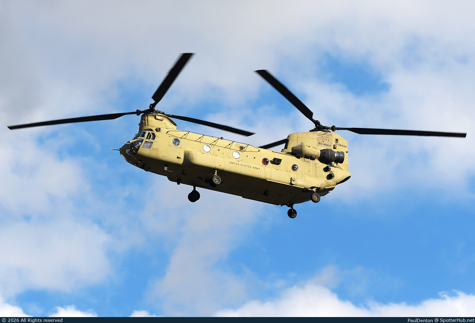 Photo of 13-08434 - Boeing Vertol CH-47F Chinook operated by US Army