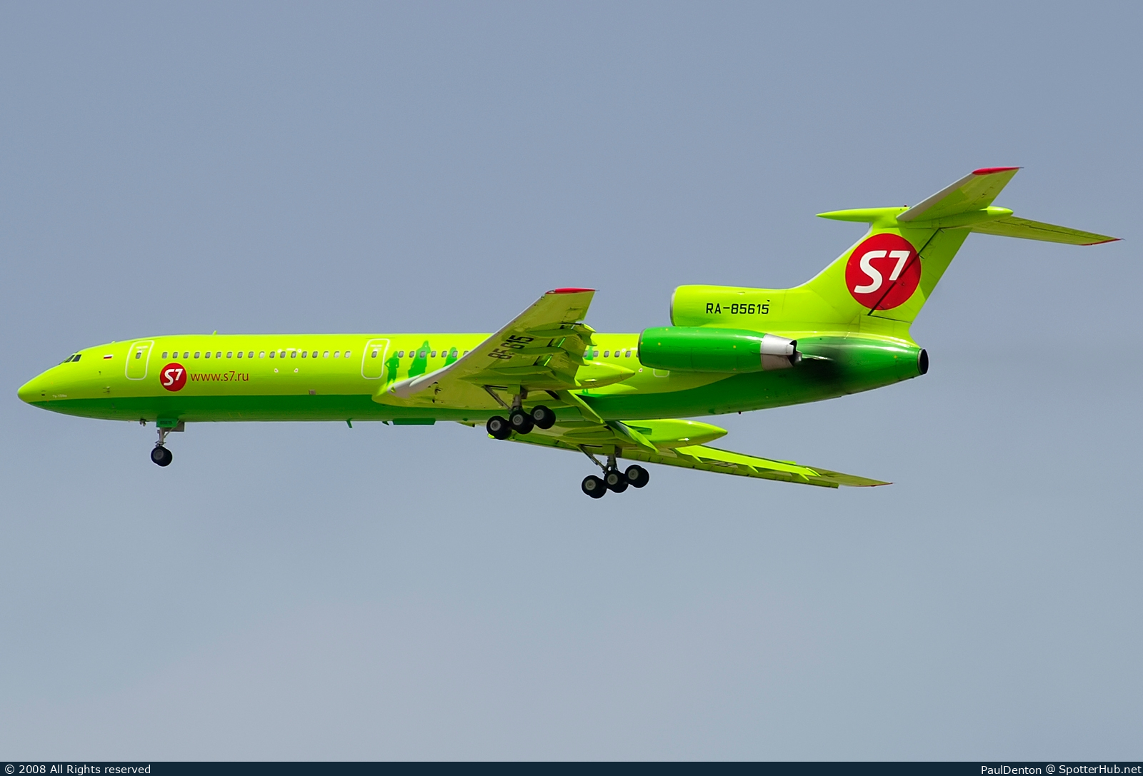 Photo of RA-85615 - Tupolev Tu-154M operated by S7 Airlines