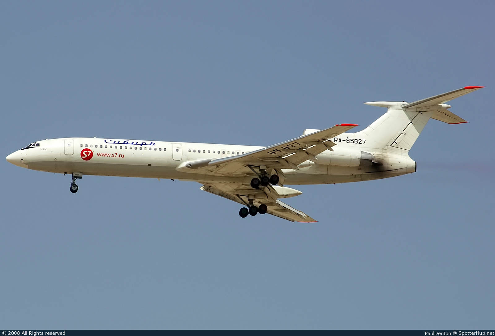 Photo of RA-85827 - Tupolev Tu-154M operated by S7 Airlines