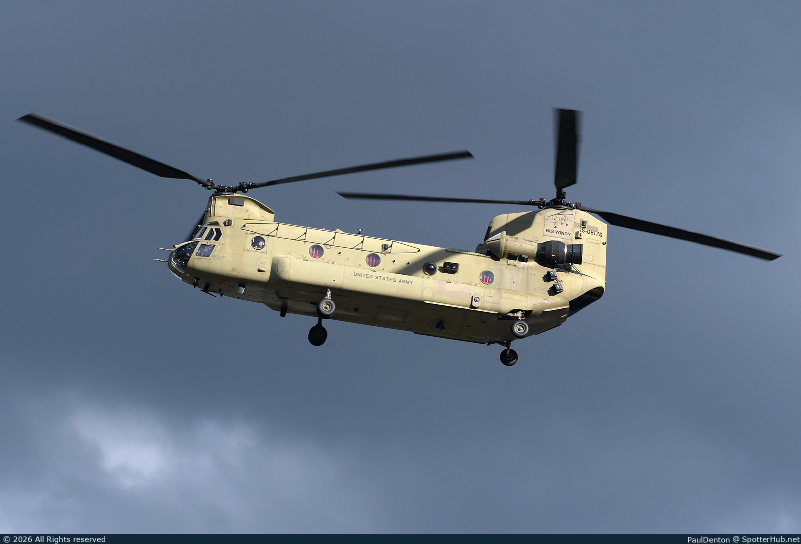 Photo of 15-08176 - Boeing Vertol CH-47F Chinook operated by US Army