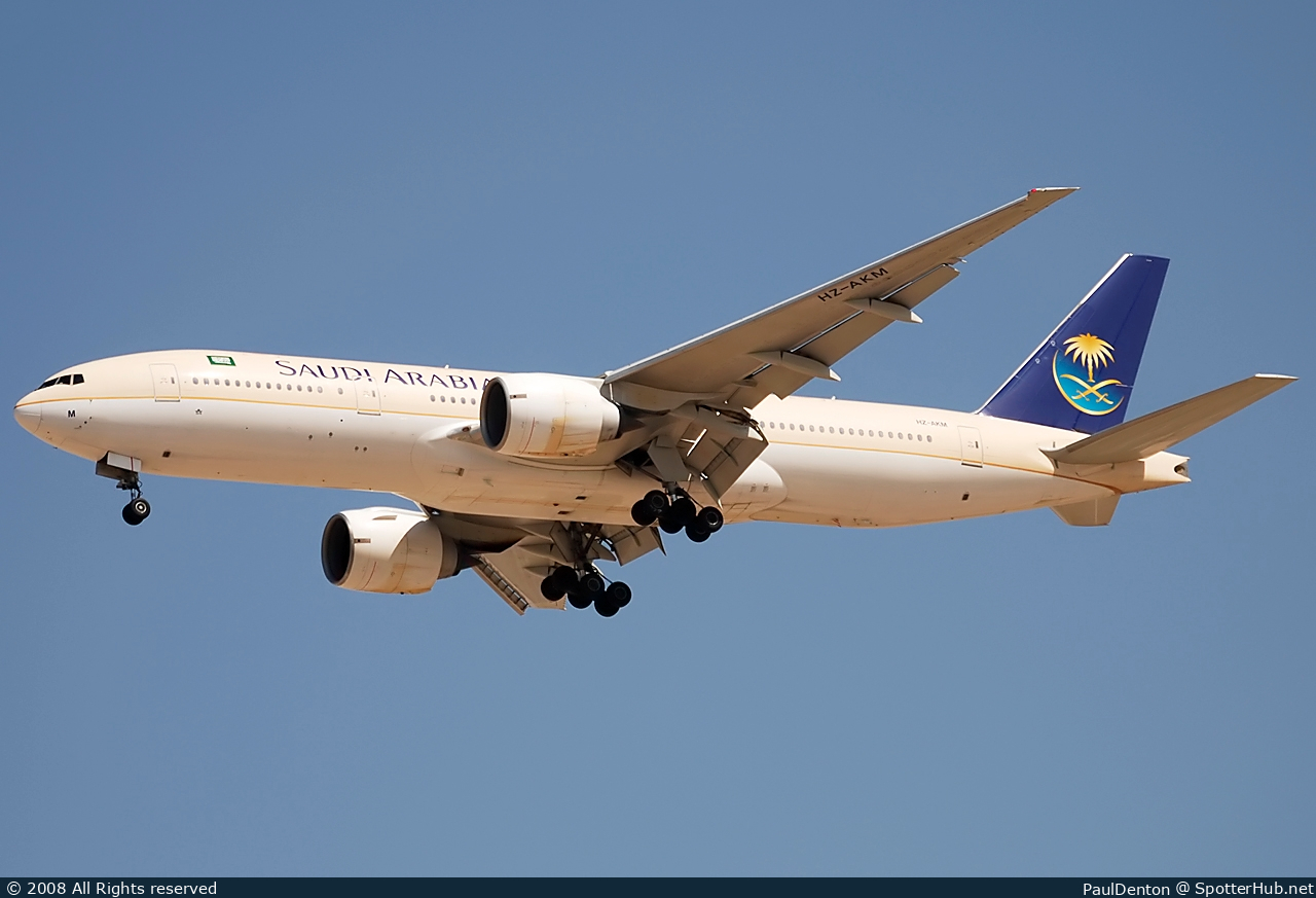 Photo of HZ-AKM - Boeing 777-268(ER) operated by Saudi Arabian Airlines