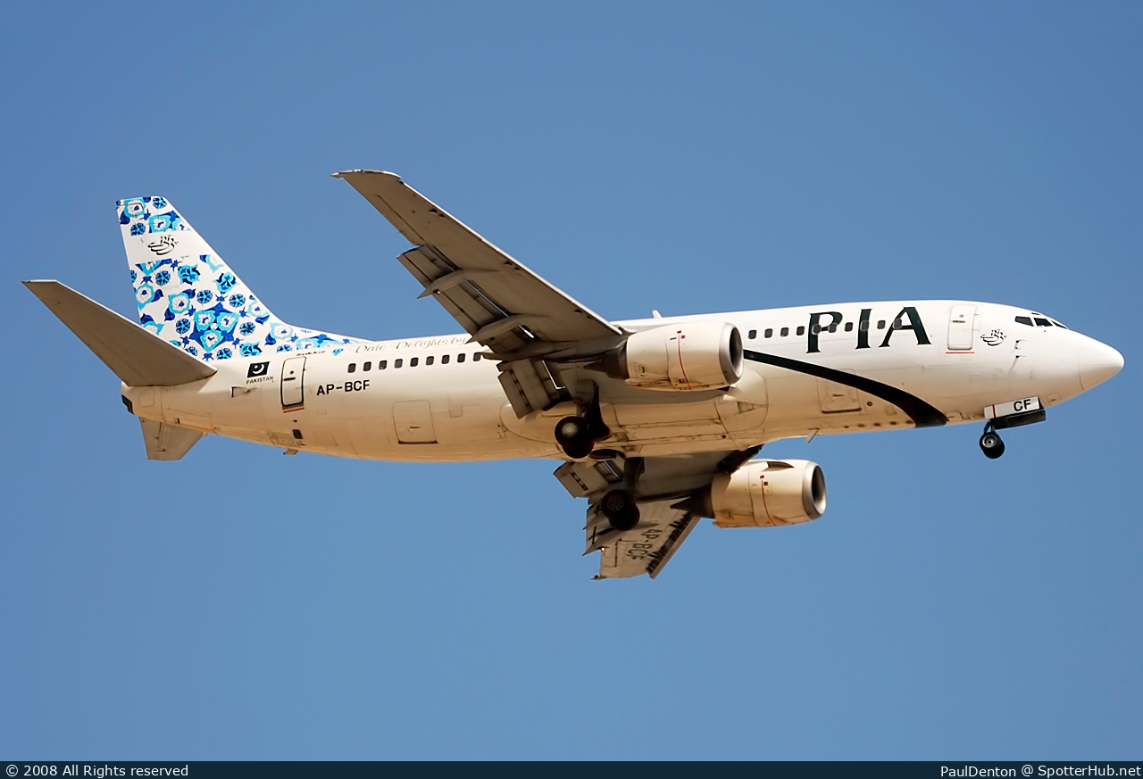 Photo of AP-BCF - Boeing 737-340 operated by PIA Pakistan International Airlines
