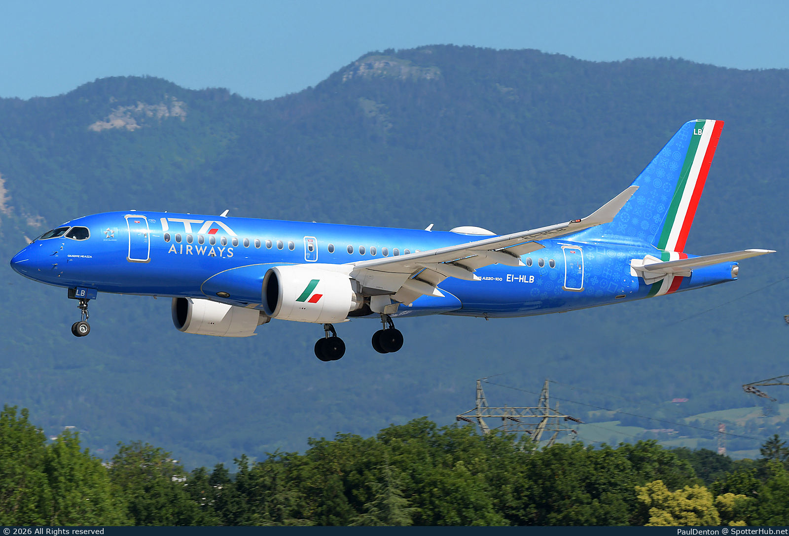 Photo of EI-HLB - Airbus A220-100 operated by ITA Airways
