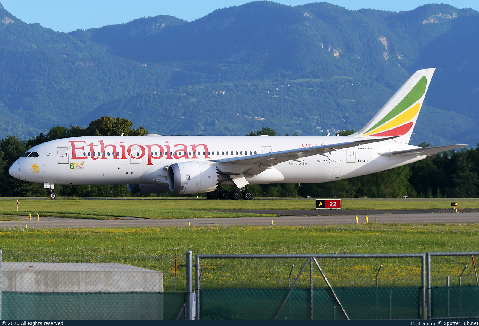 Photo of ET-ATI - Boeing 787-8 Dreamliner operated by Ethiopian Airlines