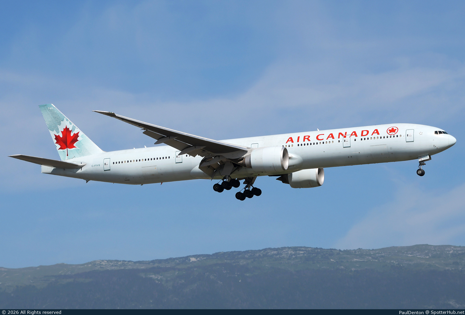 Photo of C-FIVQ - Boeing 777-333(ER) operated by Air Canada