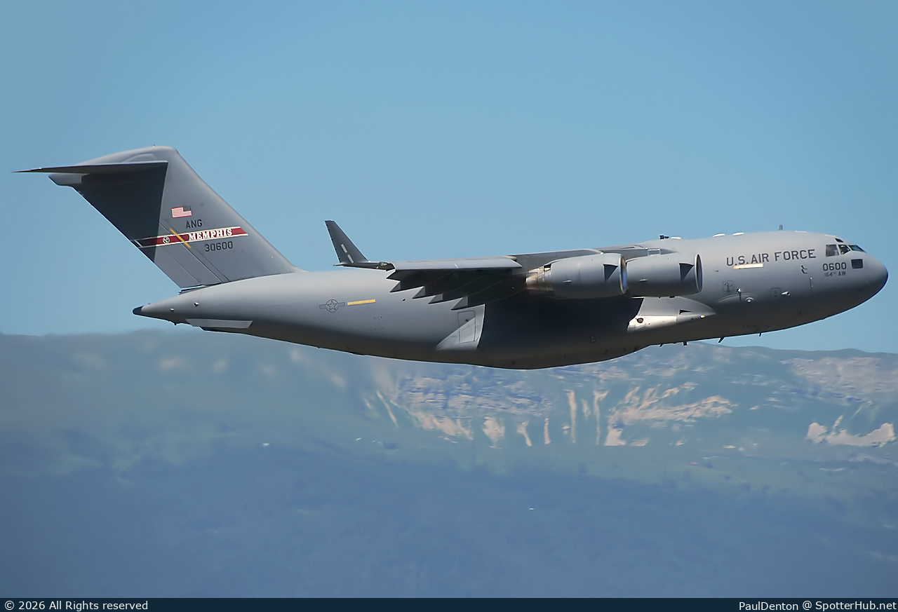 Photo of 93-0600 - McDonnell Douglas C-17A Globemaster III operated by US Air Force